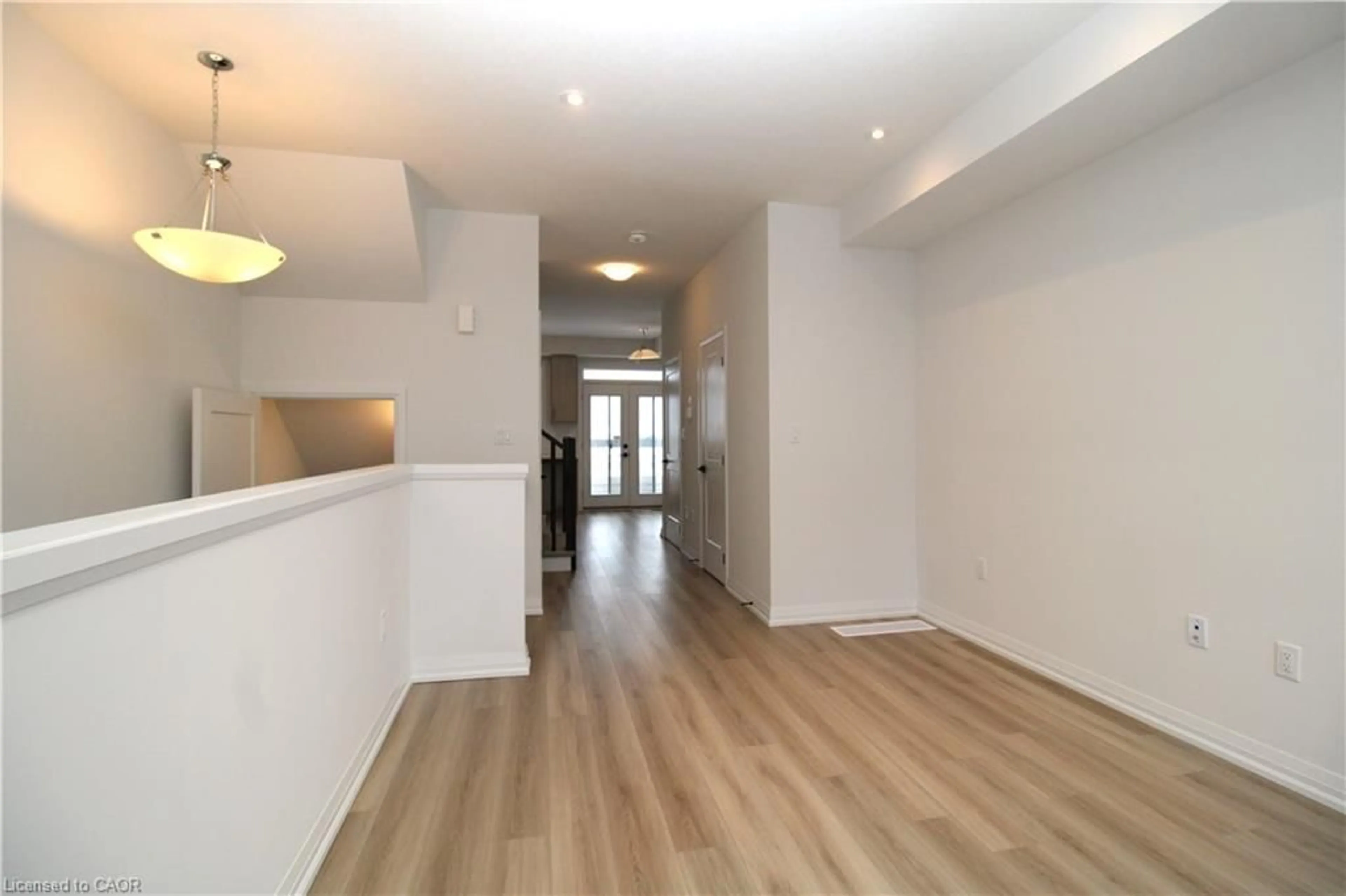 Indoor foyer for 55 Tom Brown Dr #2, Paris Ontario N3L 0N5