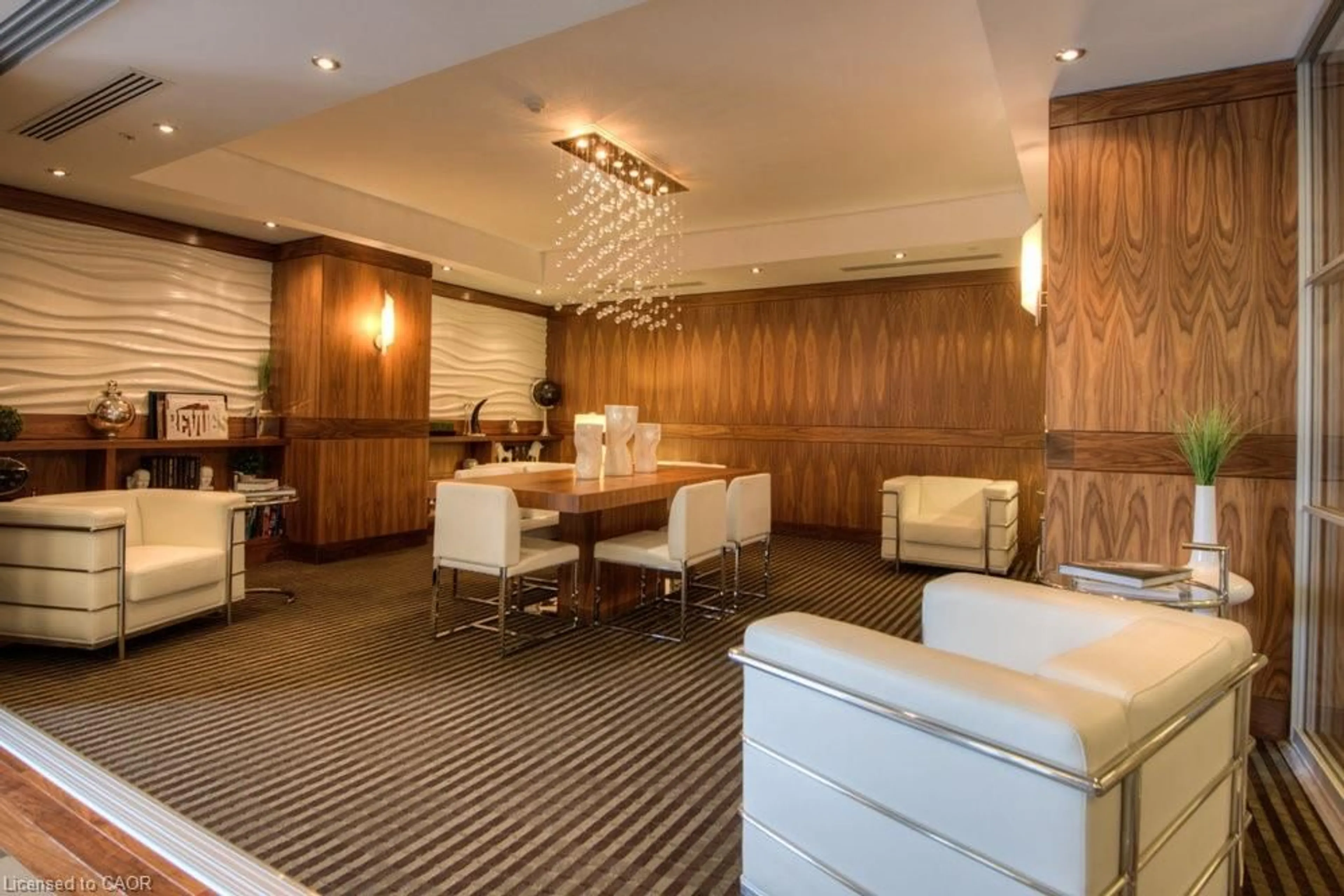 Lobby for 112 Benton St #410, Kitchener Ontario N2G 3H6