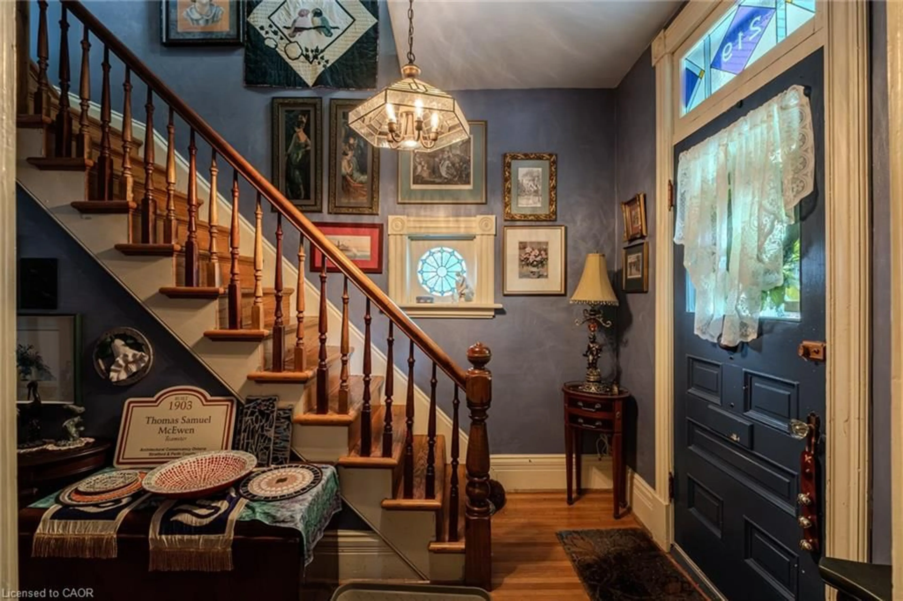 Indoor entryway for 219 Front St, Stratford Ontario N5A 4H8