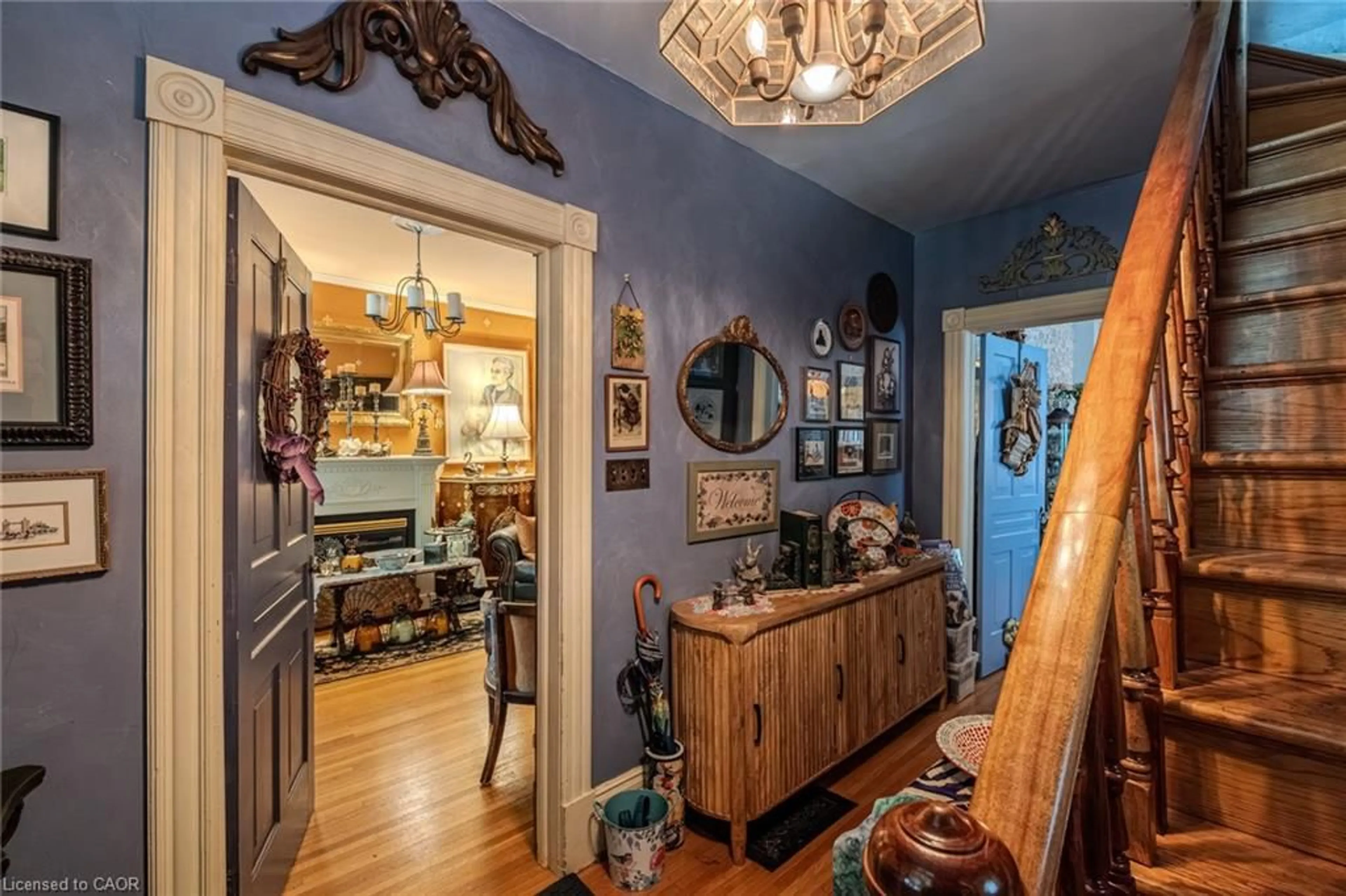 Unknown for 219 Front St, Stratford Ontario N5A 4H8