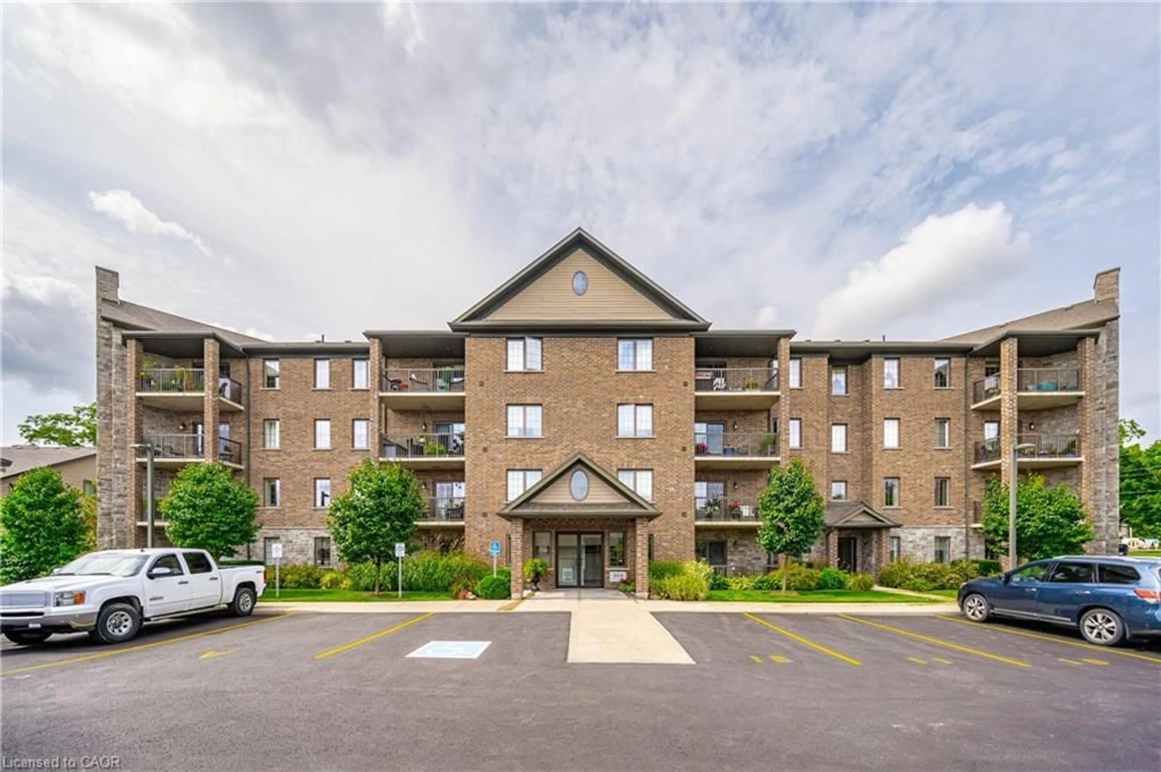 Unknown for 6492 Gerrie Rd #207, Elora Ontario N0B 1S0