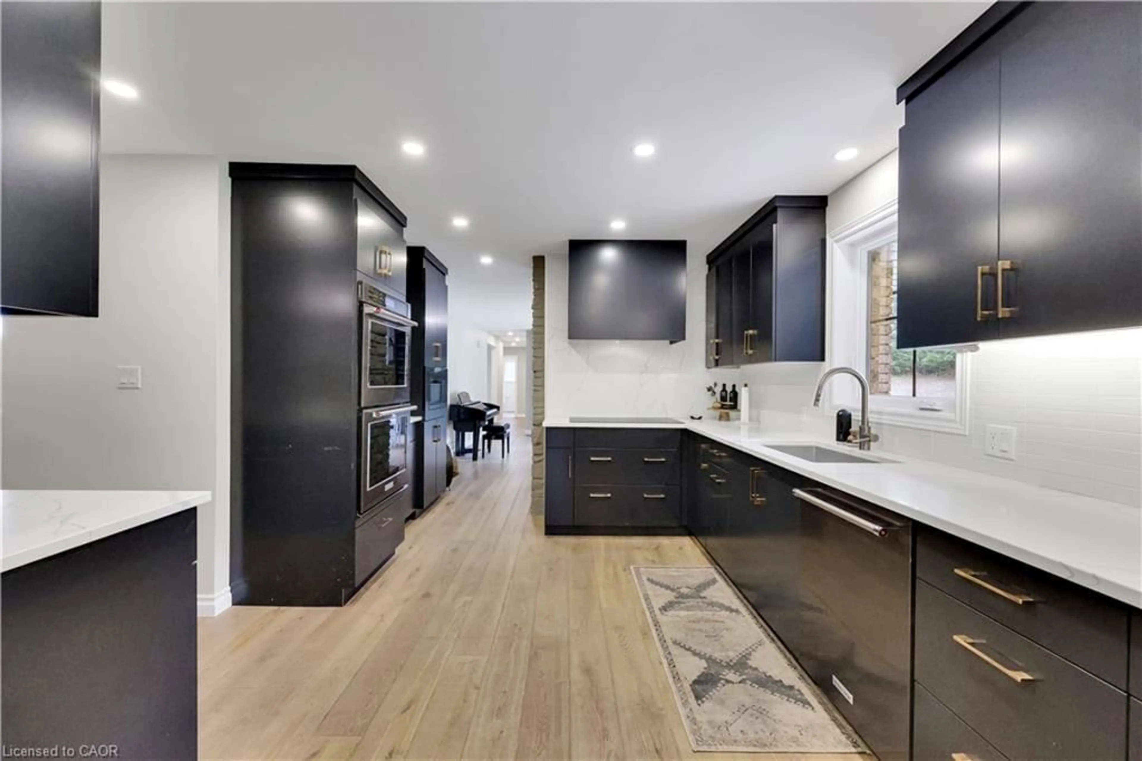 Contemporary kitchen, unknown for 15 Highway 19, Norfolk County Ontario N4G 4G9