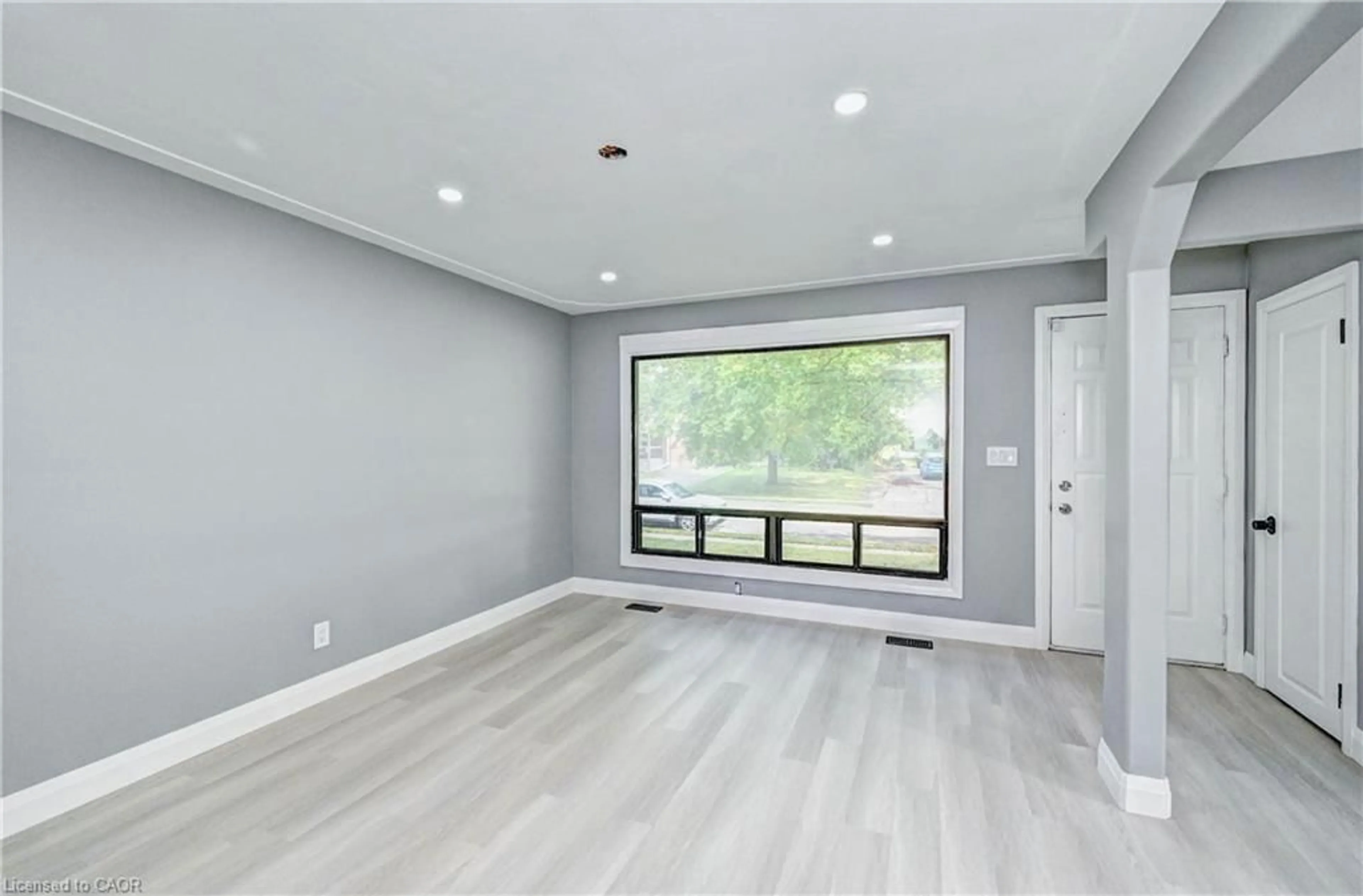 A pic of a room for 38 Broadview Ave, Cambridge Ontario N1R 3V7