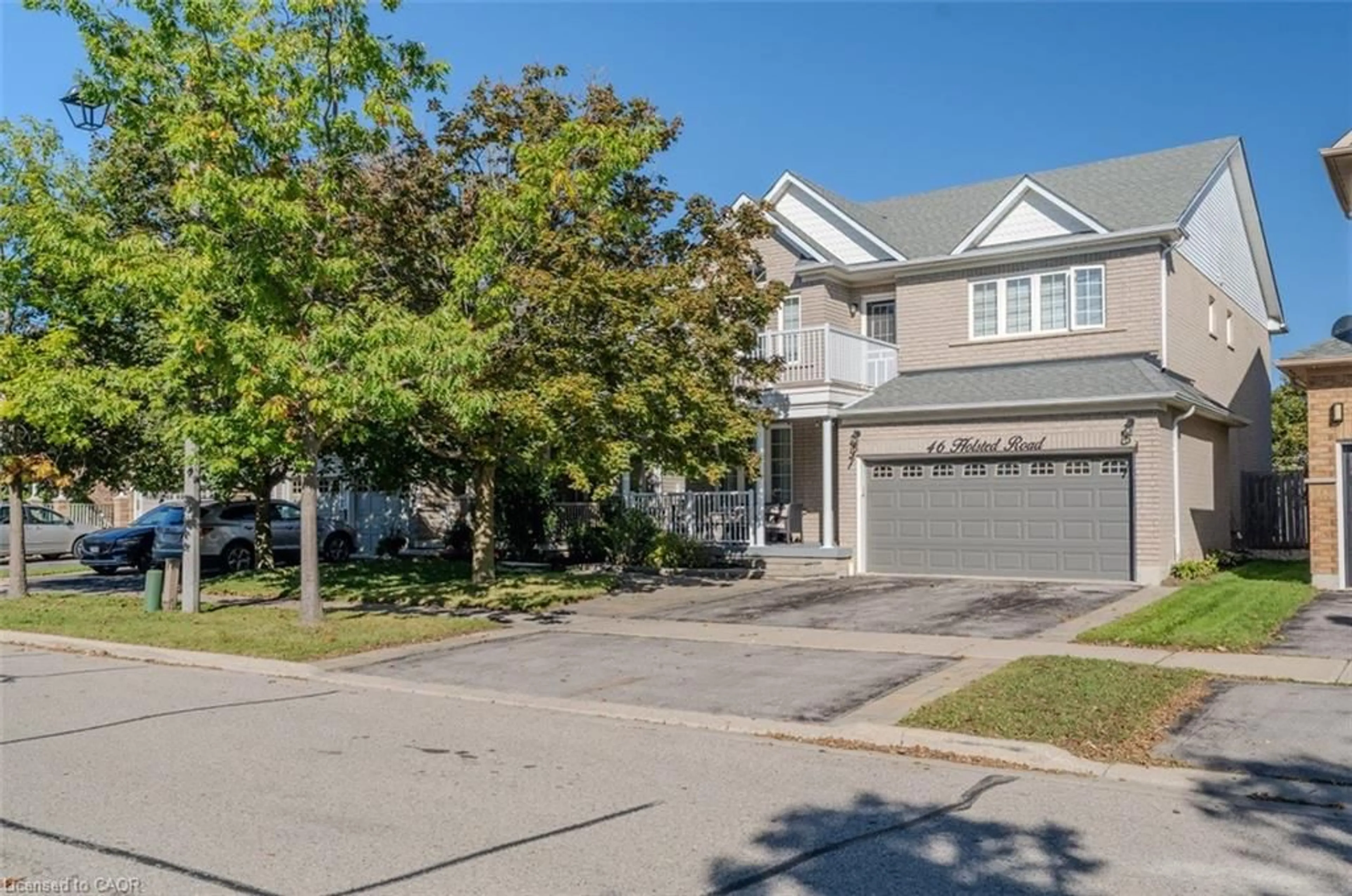 A pic from outside/outdoor area/front of a property/back of a property/a pic from drone, street for 46 Holsted Rd, Whitby Ontario L1M 2B9