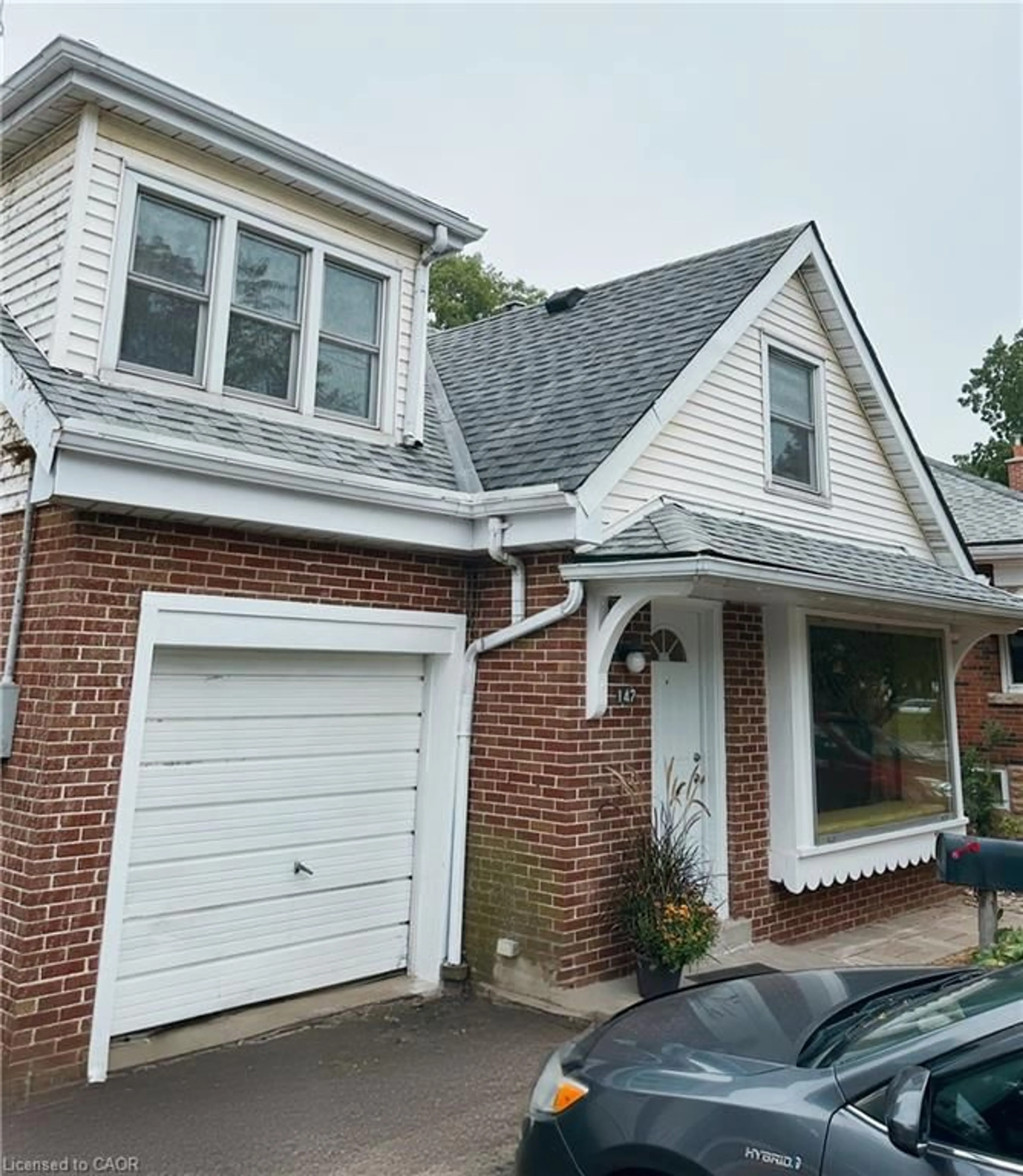 Home with brick exterior material, street for 147 Cline Ave, Hamilton Ontario L8S 1X3