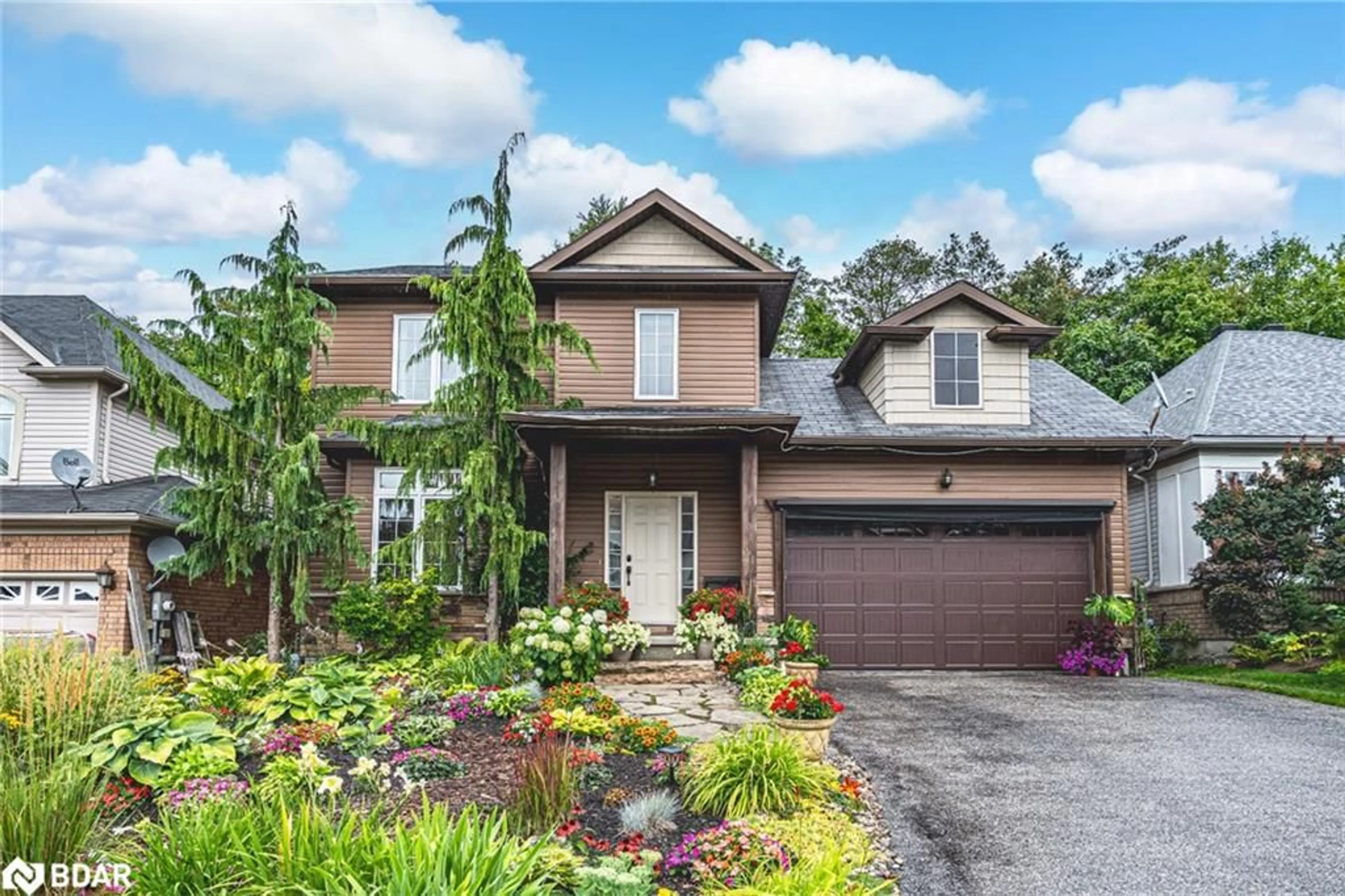 Home with brick exterior material, street for 11 Oakmont Ave, Horseshoe Valley Ontario L0L 2L0
