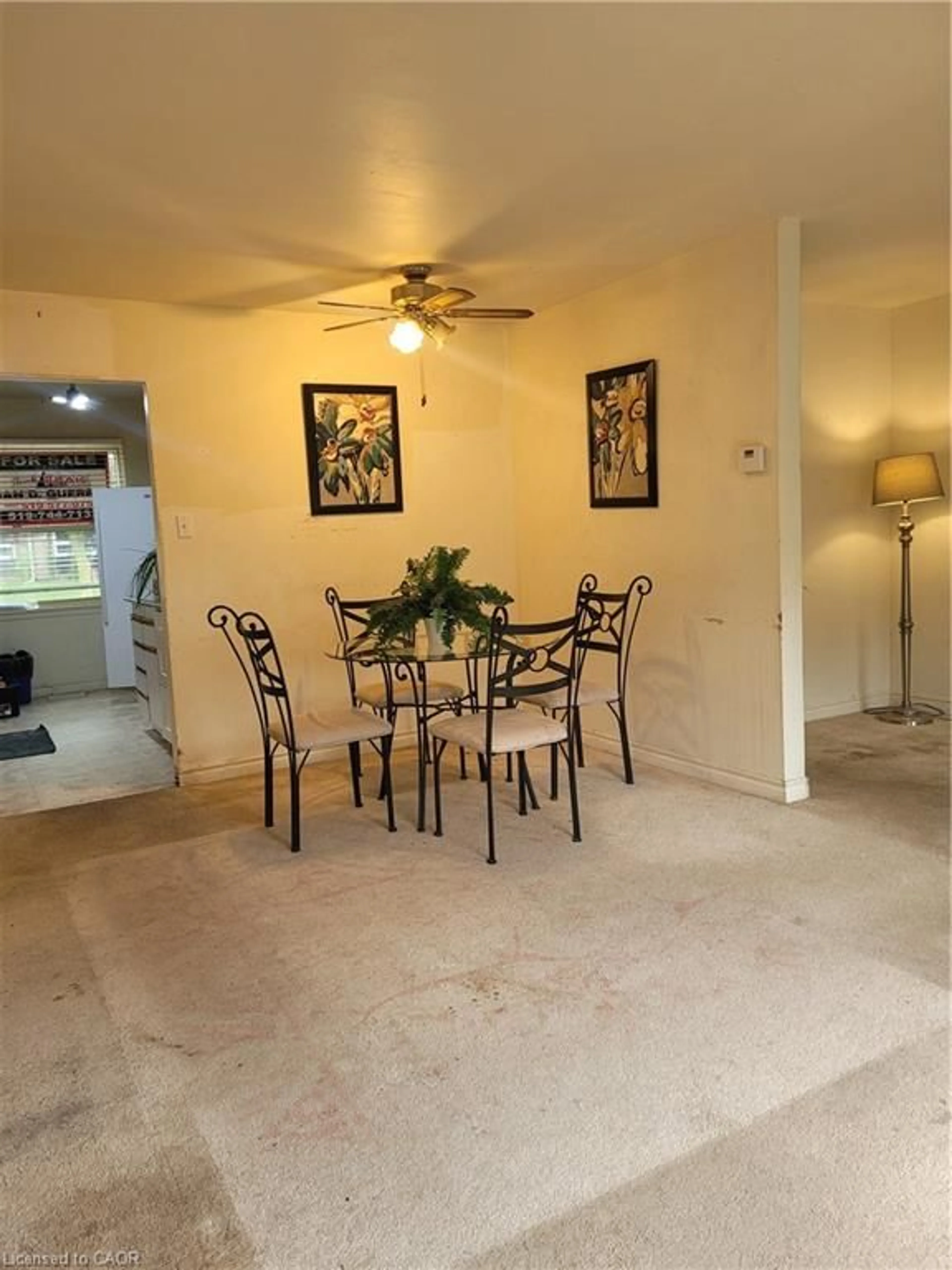 Dining room, unknown for 27 Queenston Dr, Kitchener Ontario N2B 2T8