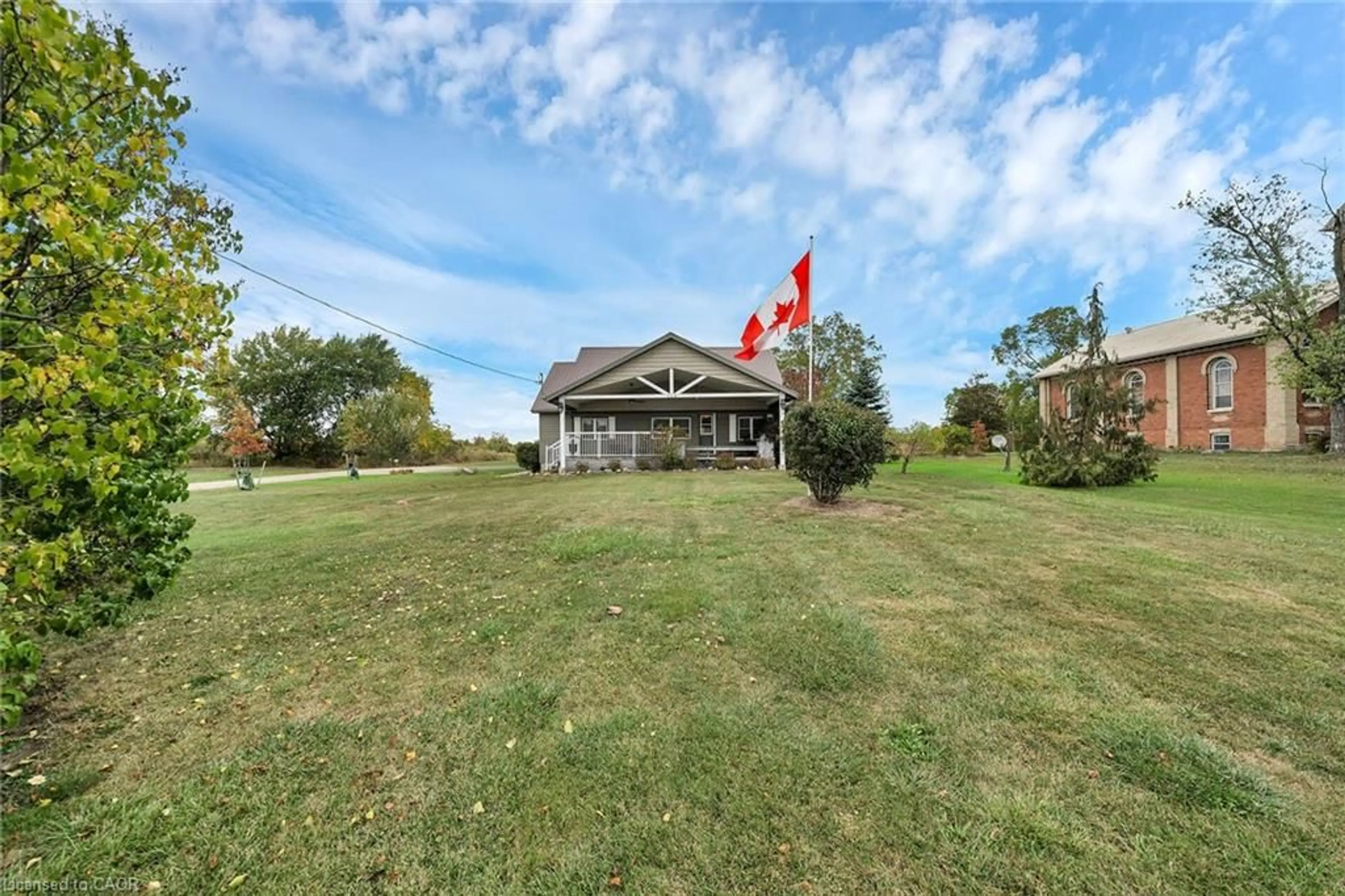 A pic from outside/outdoor area/front of a property/back of a property/a pic from drone, unknown for 113 Rainham Rd, Nanticoke Ontario N0A 1L0