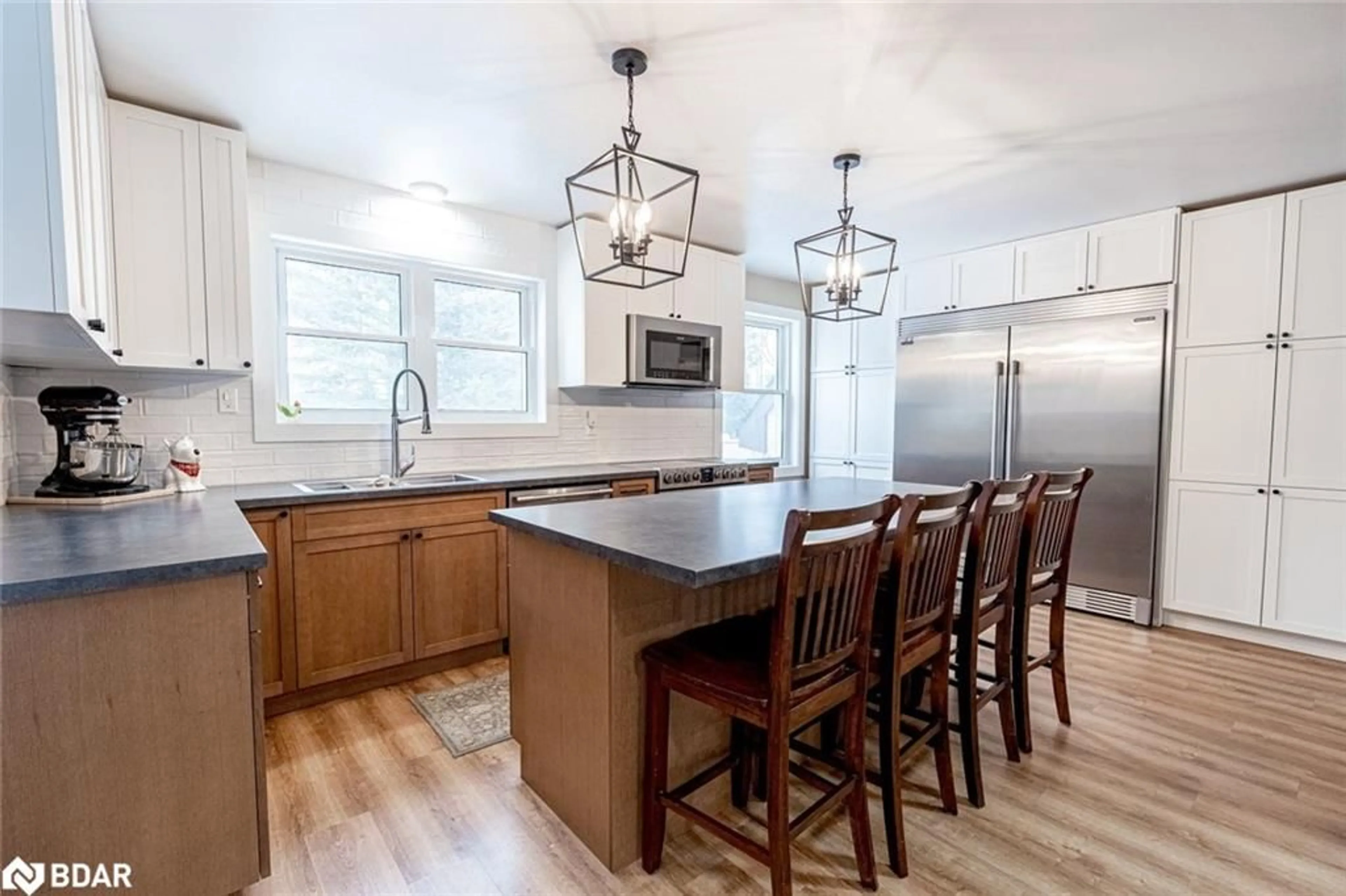 Open concept kitchen, unknown for 7816 6th Line, Utopia Ontario L0M 1T0