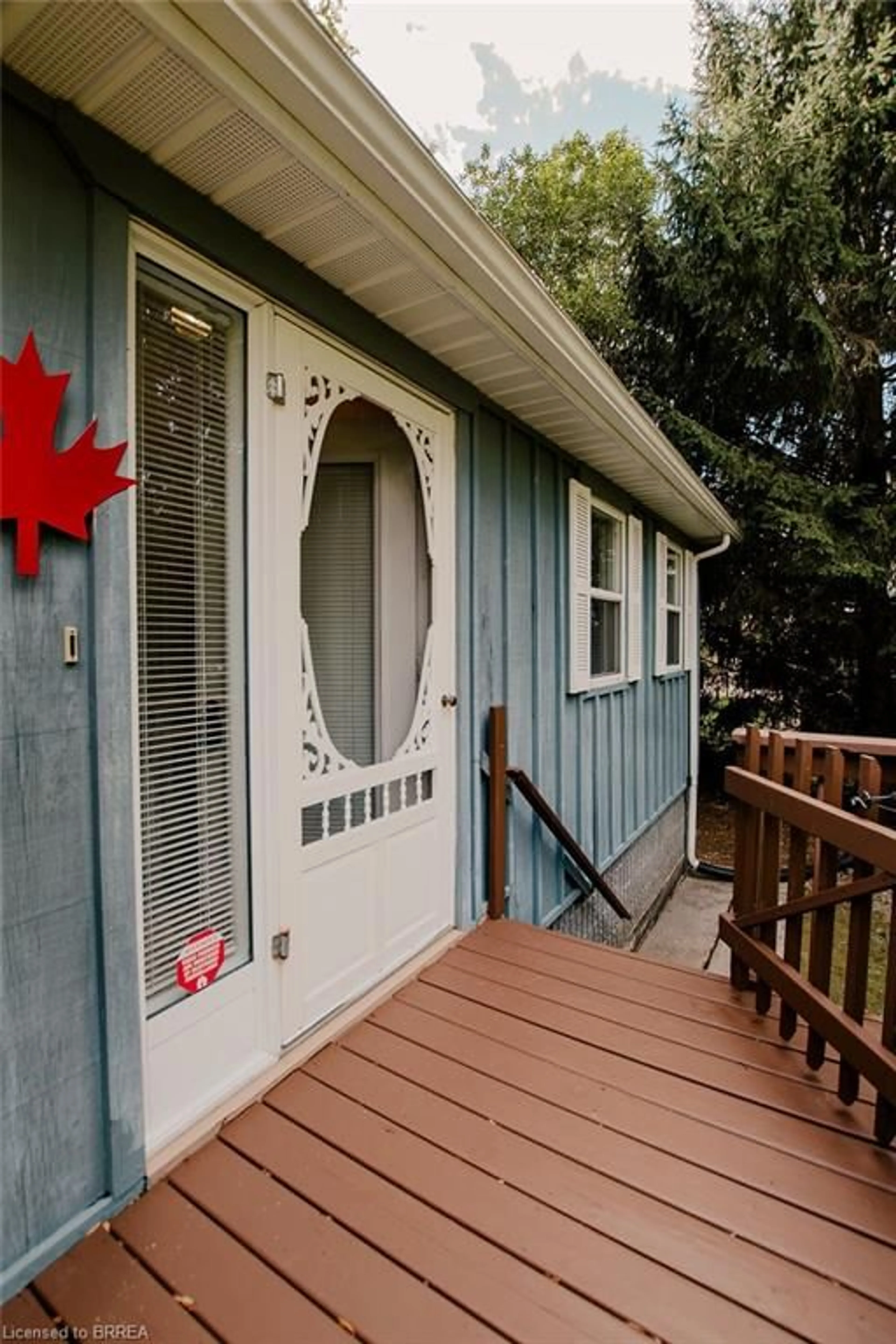 Home with vinyl exterior material, street for 9928 Superior St, Port Franks Ontario N0M 2L0