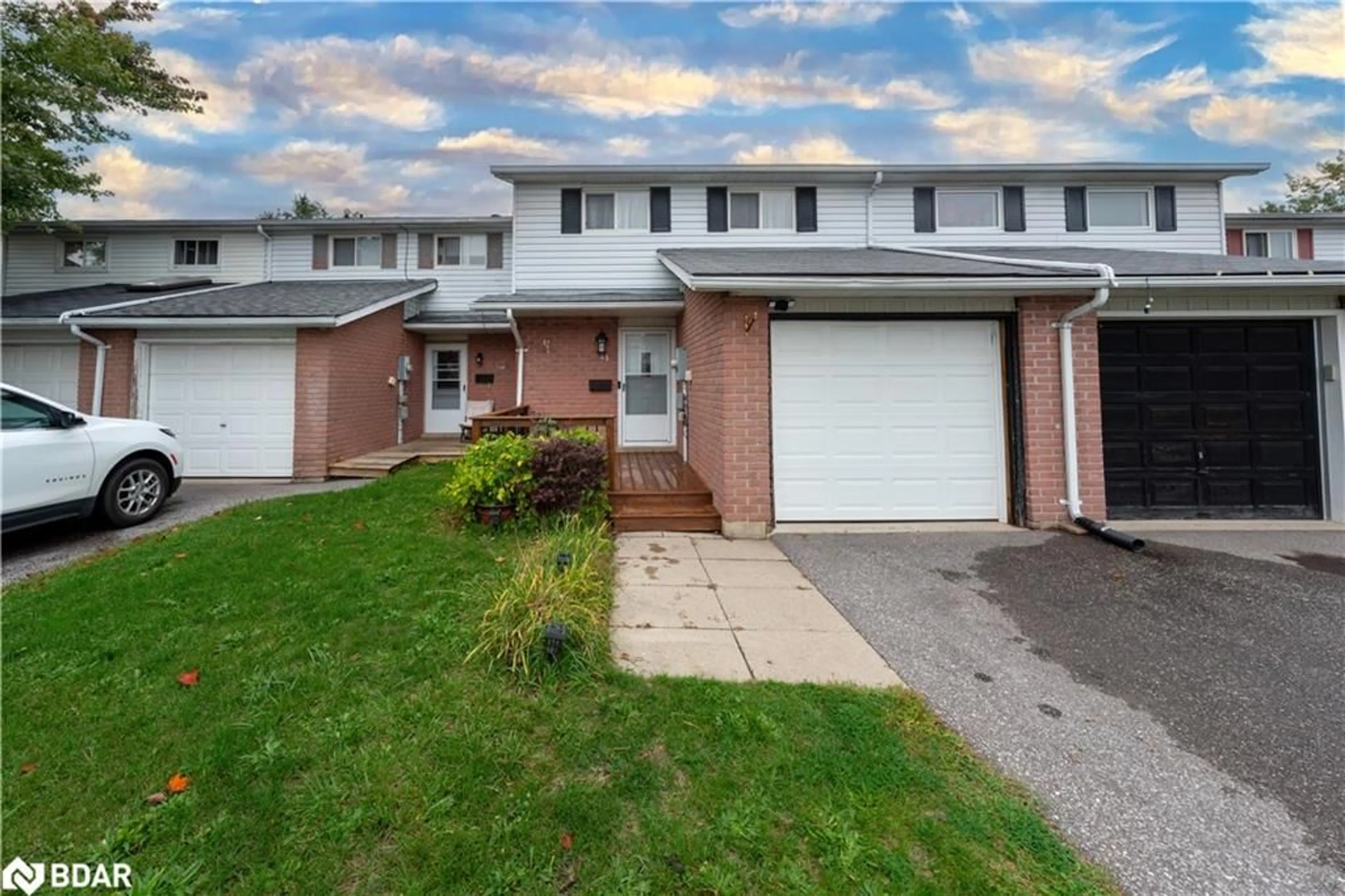 Unknown for 41 Barrett Cres, Barrie Ontario L4N 5A4