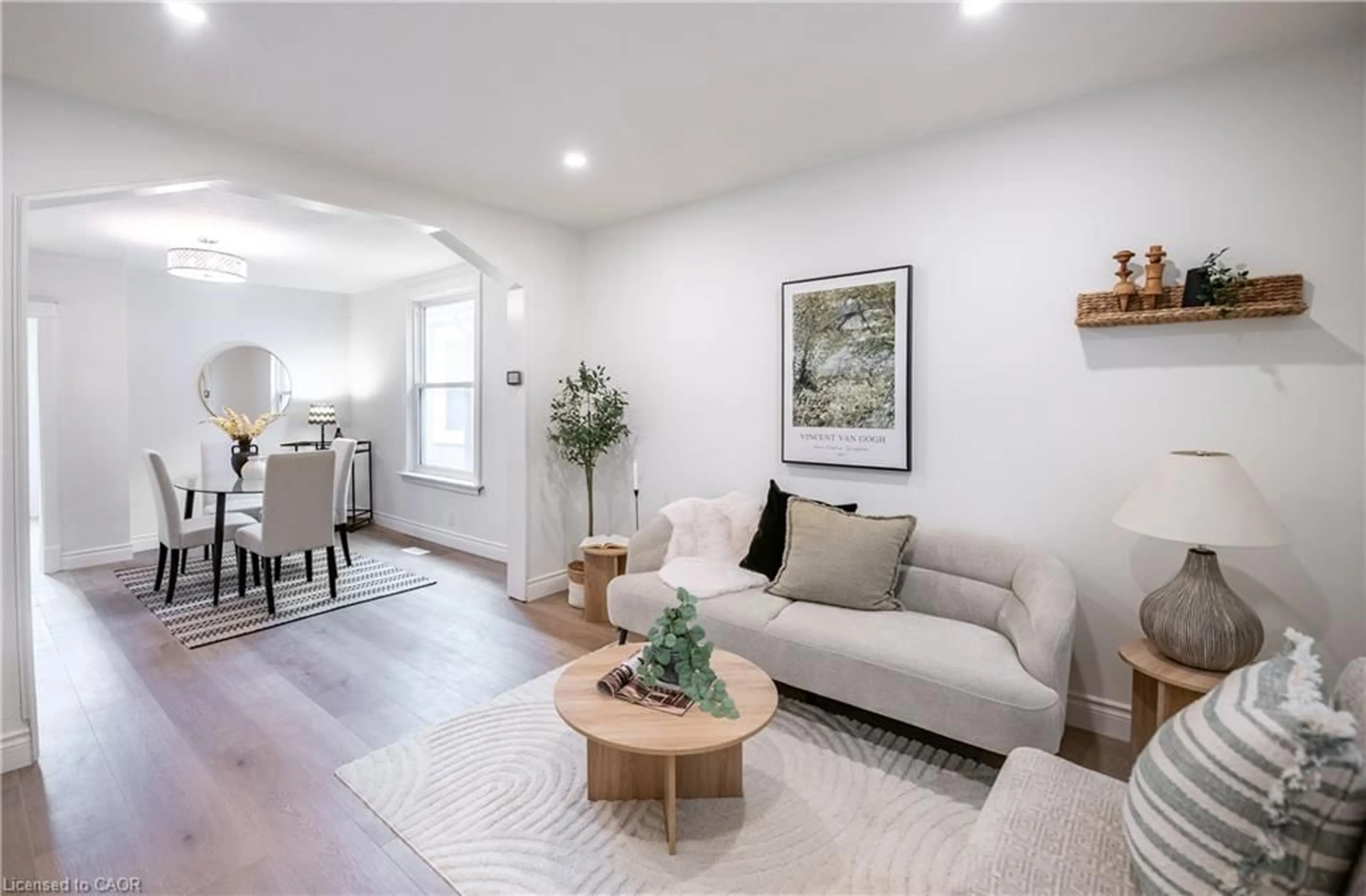 Living room with furniture, unknown for 390 Paling Ave, Hamilton Ontario L8H 5K2