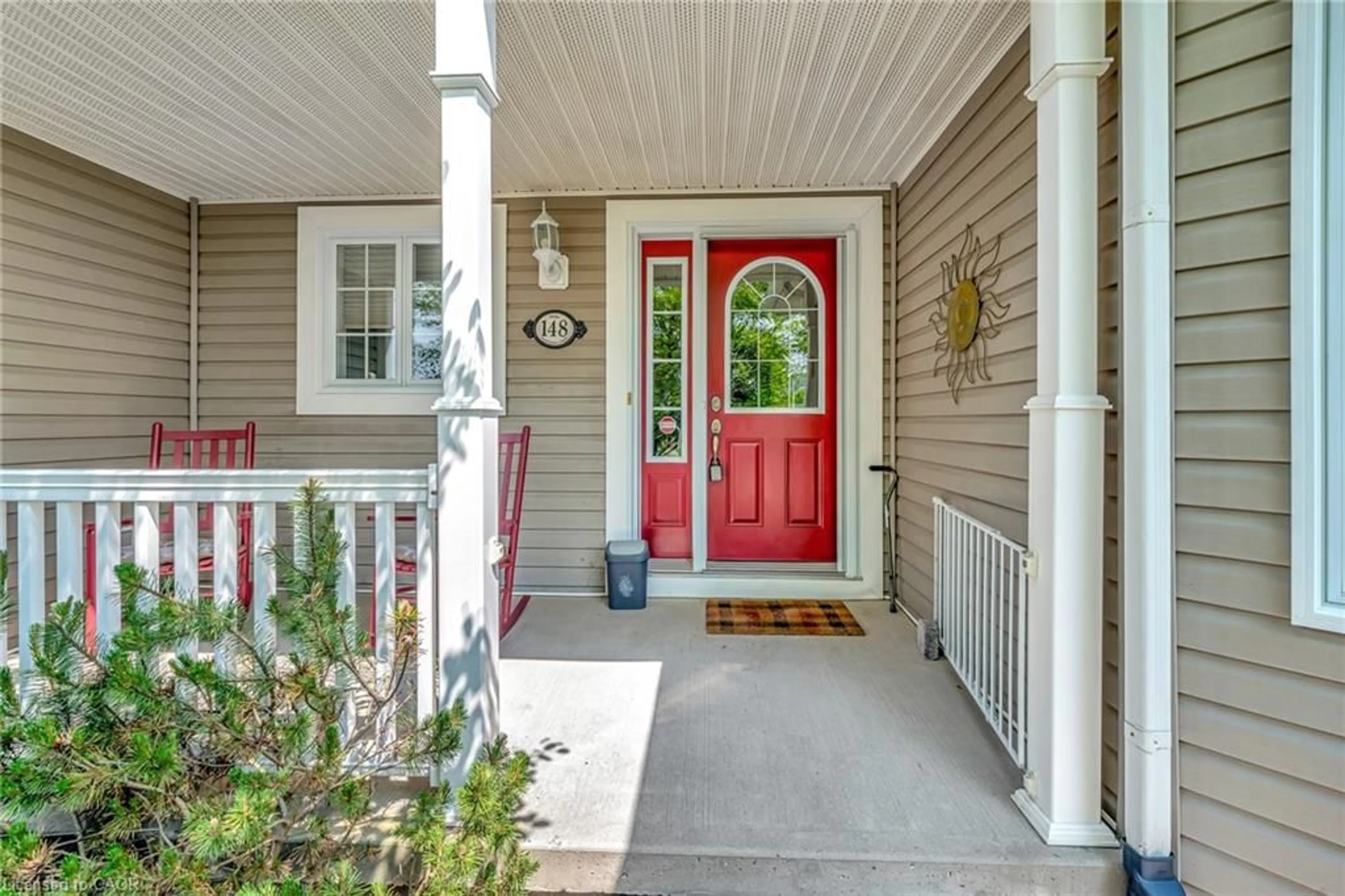 Indoor entryway for 148 Gracehill Cres, Freelton Ontario L8B 1A5