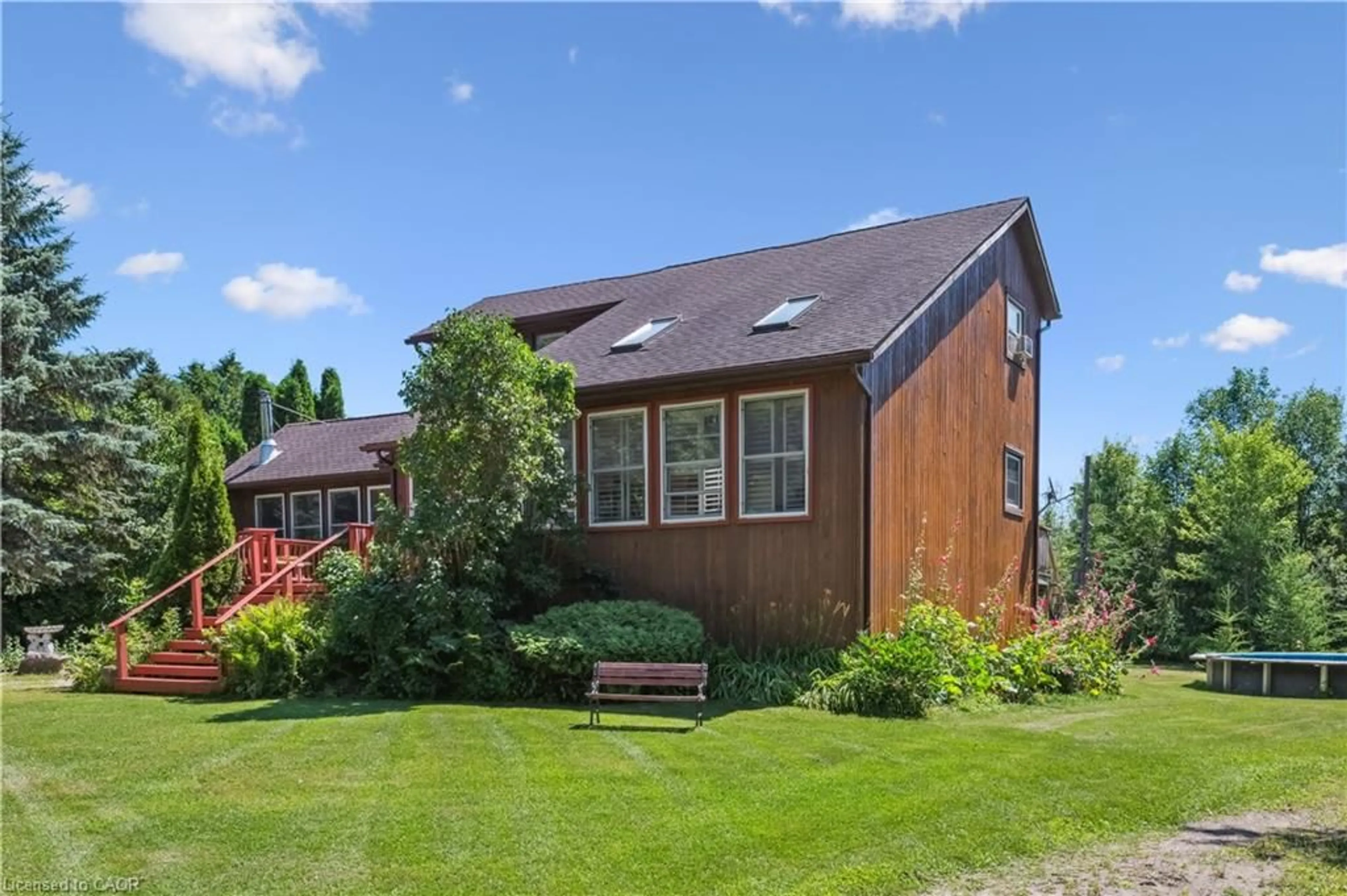 Shed for 6460 County Road 7, Elora Ontario N0B 1S0