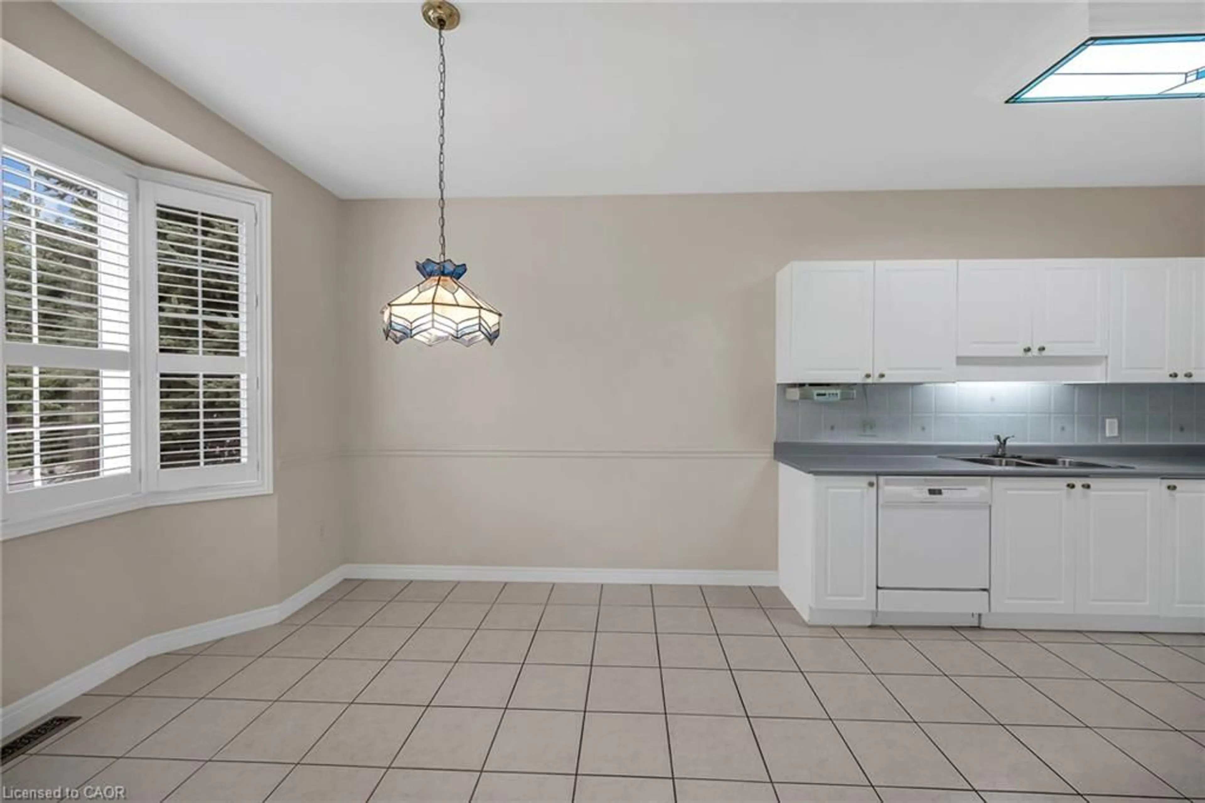 Unknown for 46 Northernbreeze St, Mount Hope Ontario L0R 1W0