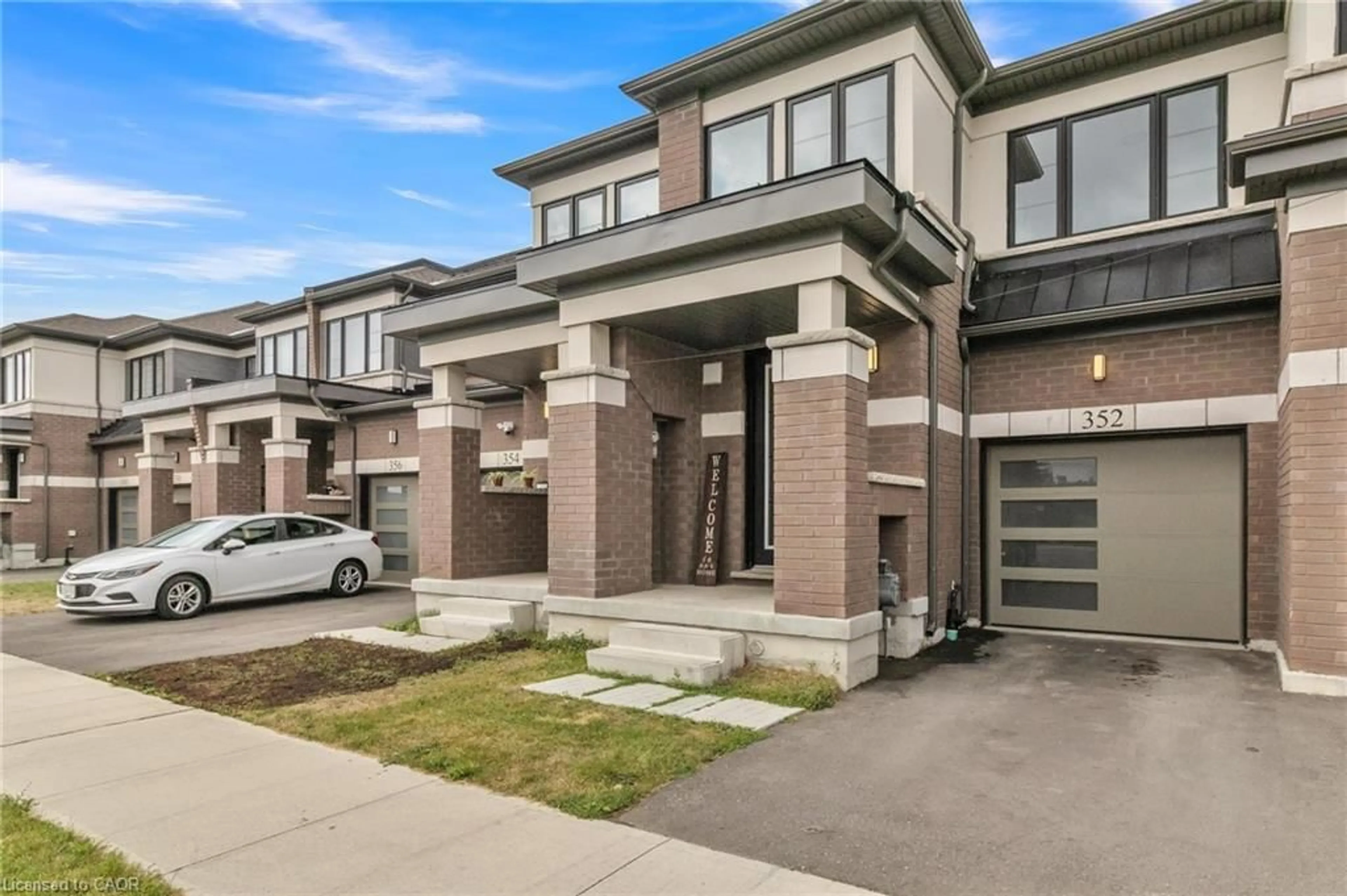 Home with brick exterior material, street for 352 Bismark Dr, Cambridge Ontario N1S 0C6