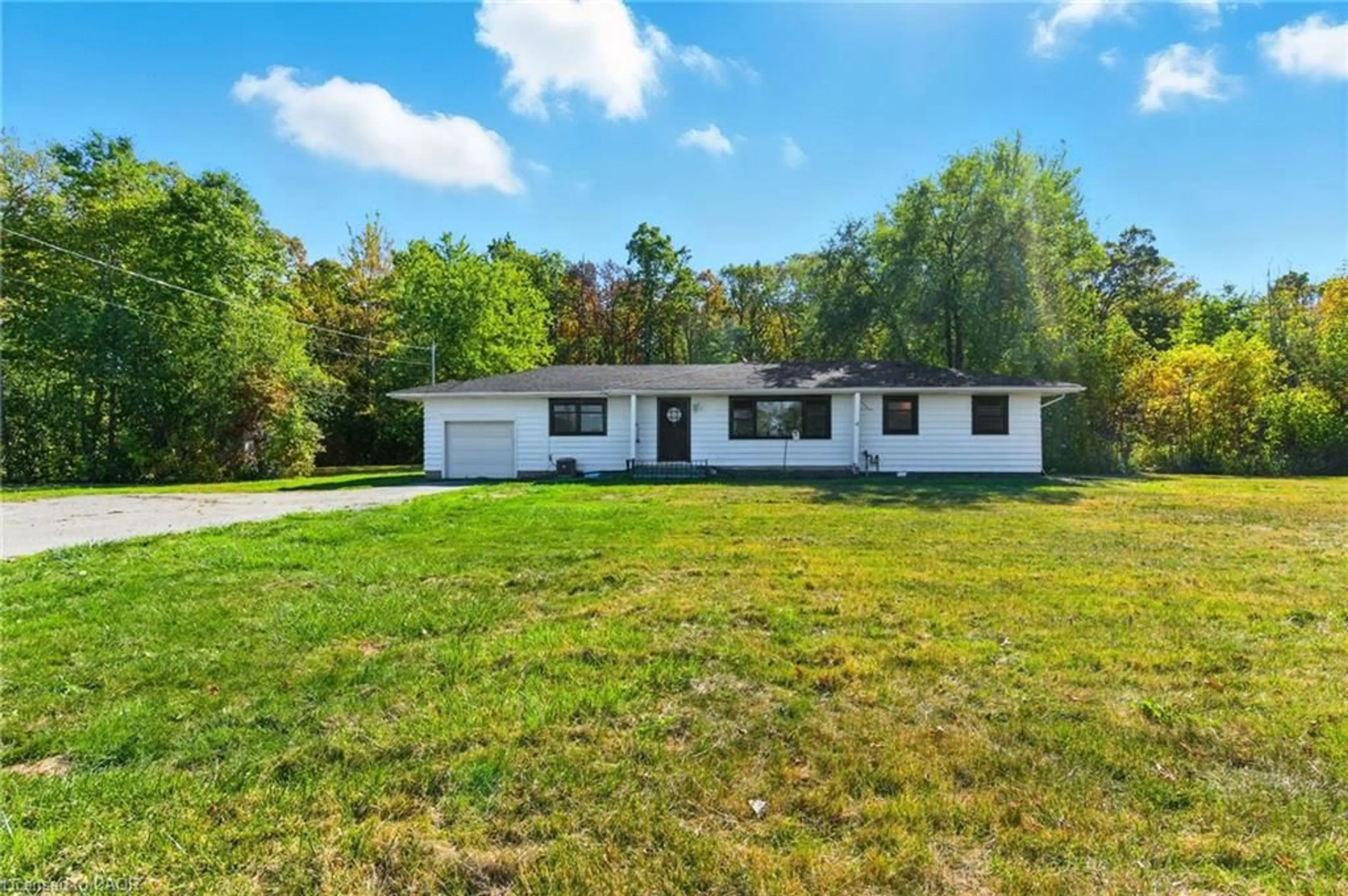 A pic from outside/outdoor area/front of a property/back of a property/a pic from drone, unknown for 2949 Garrison Rd, Ridgeway Ontario L0S 1N0