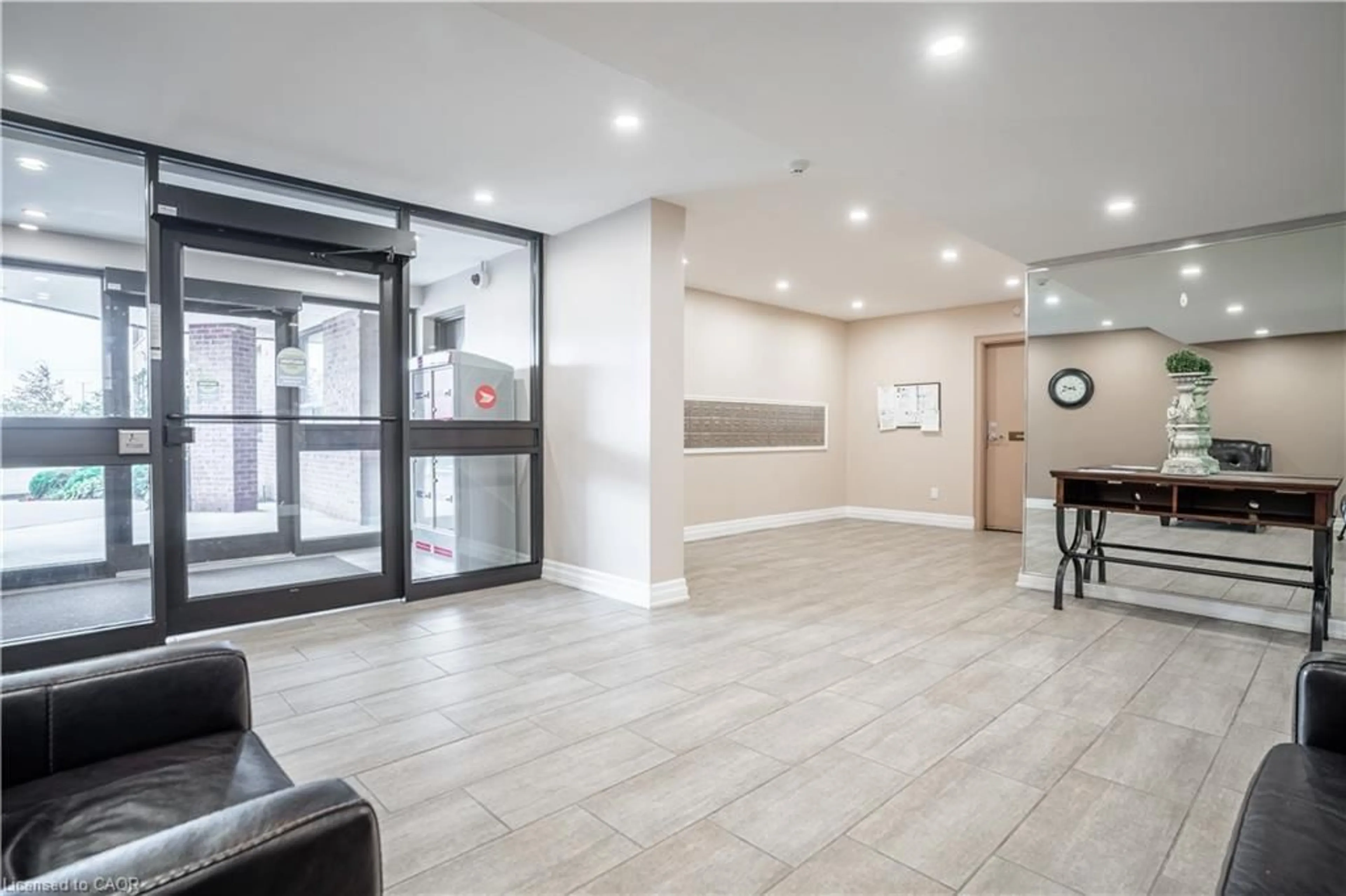 Lobby for 99 Donn Ave #608, Stoney Creek Ontario L8G 5B2
