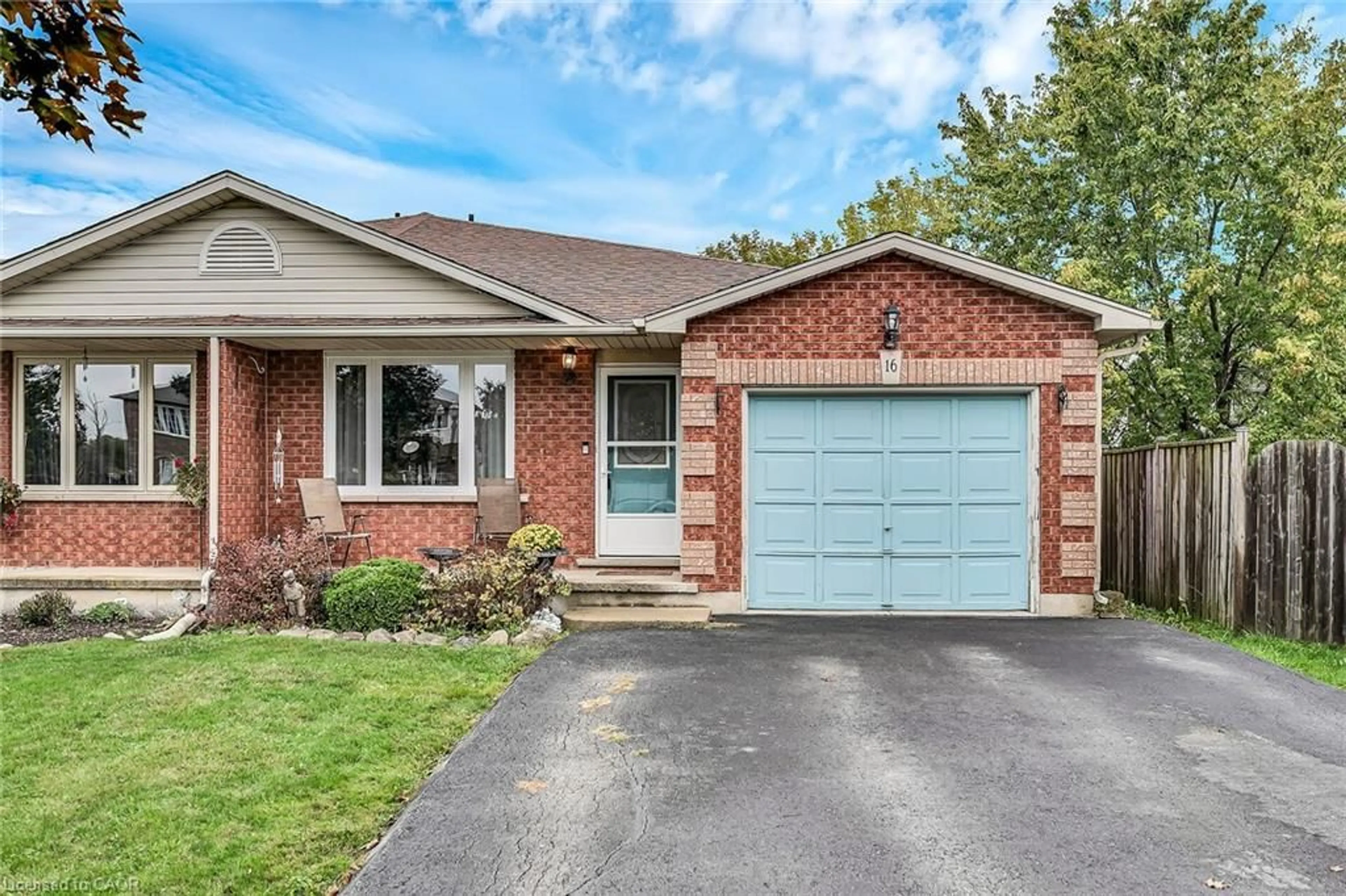 Home with brick exterior material, street for 16 Caledon Crt, Caledonia Ontario N3W 2L5