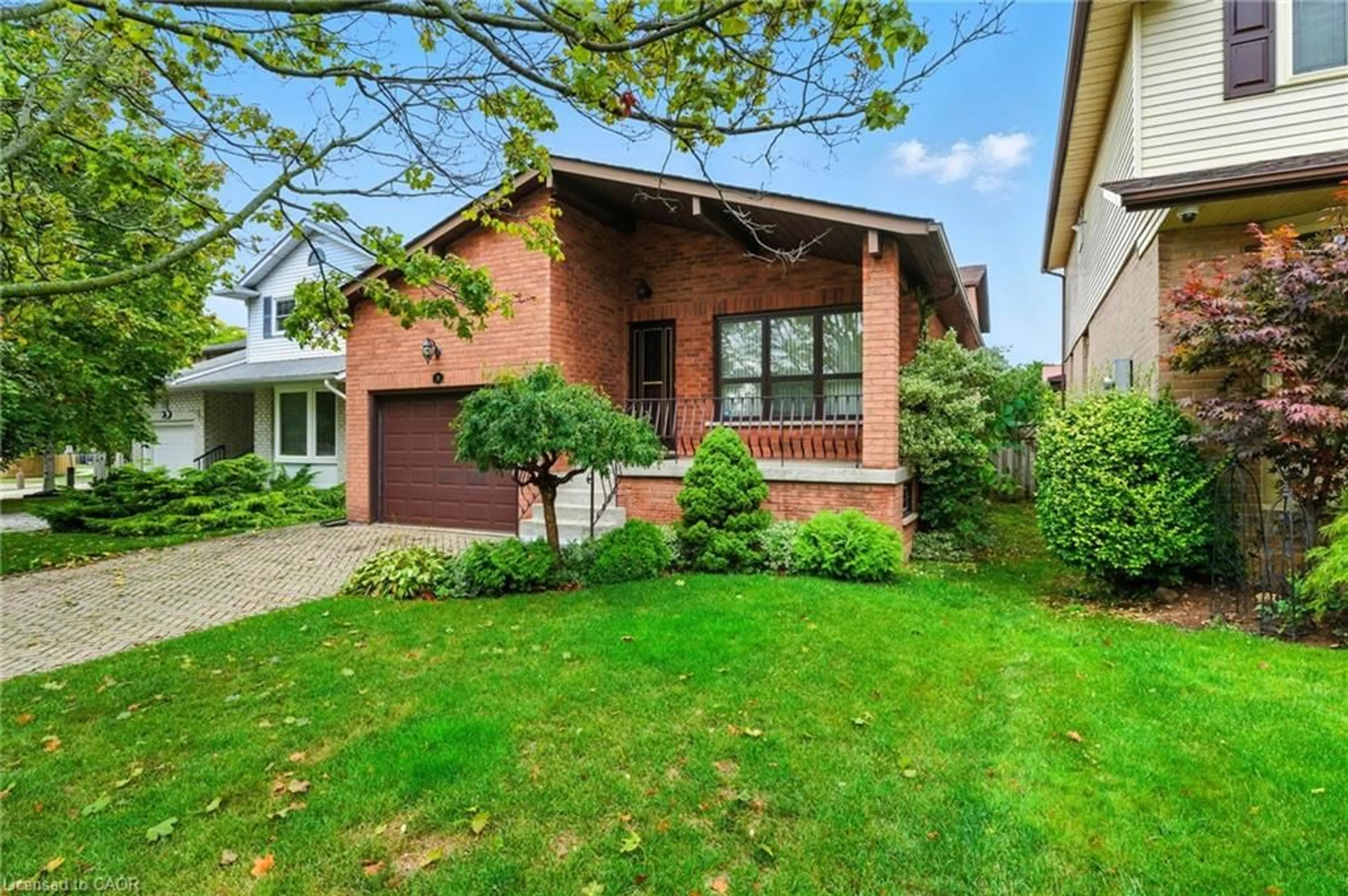 Home with brick exterior material, street for 24 Ellington Ave, Stoney Creek Ontario L8E 4E9