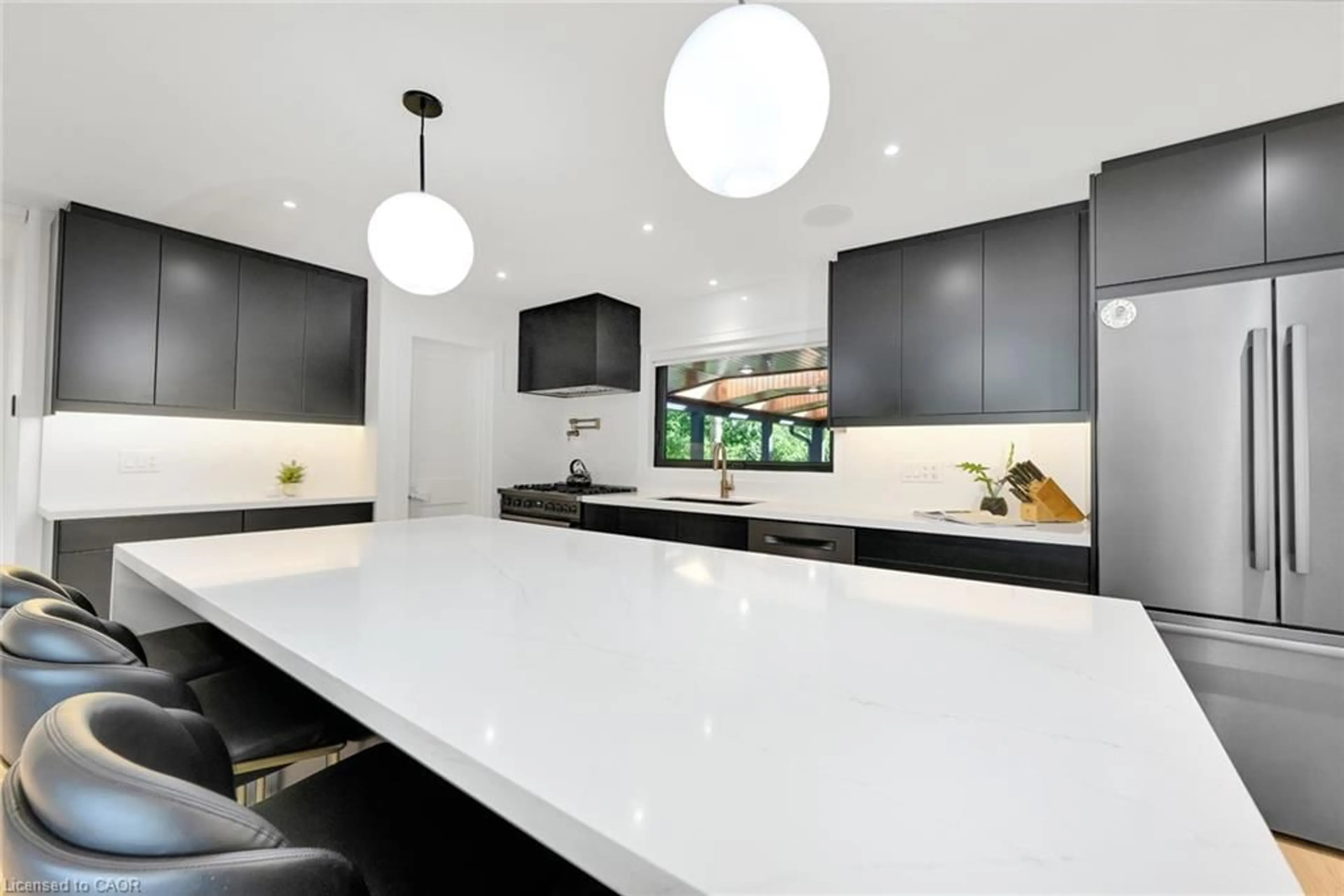 Contemporary kitchen, ceramic/tile floor for 162 Stone Church Rd, Hamilton Ontario L9B 1A9