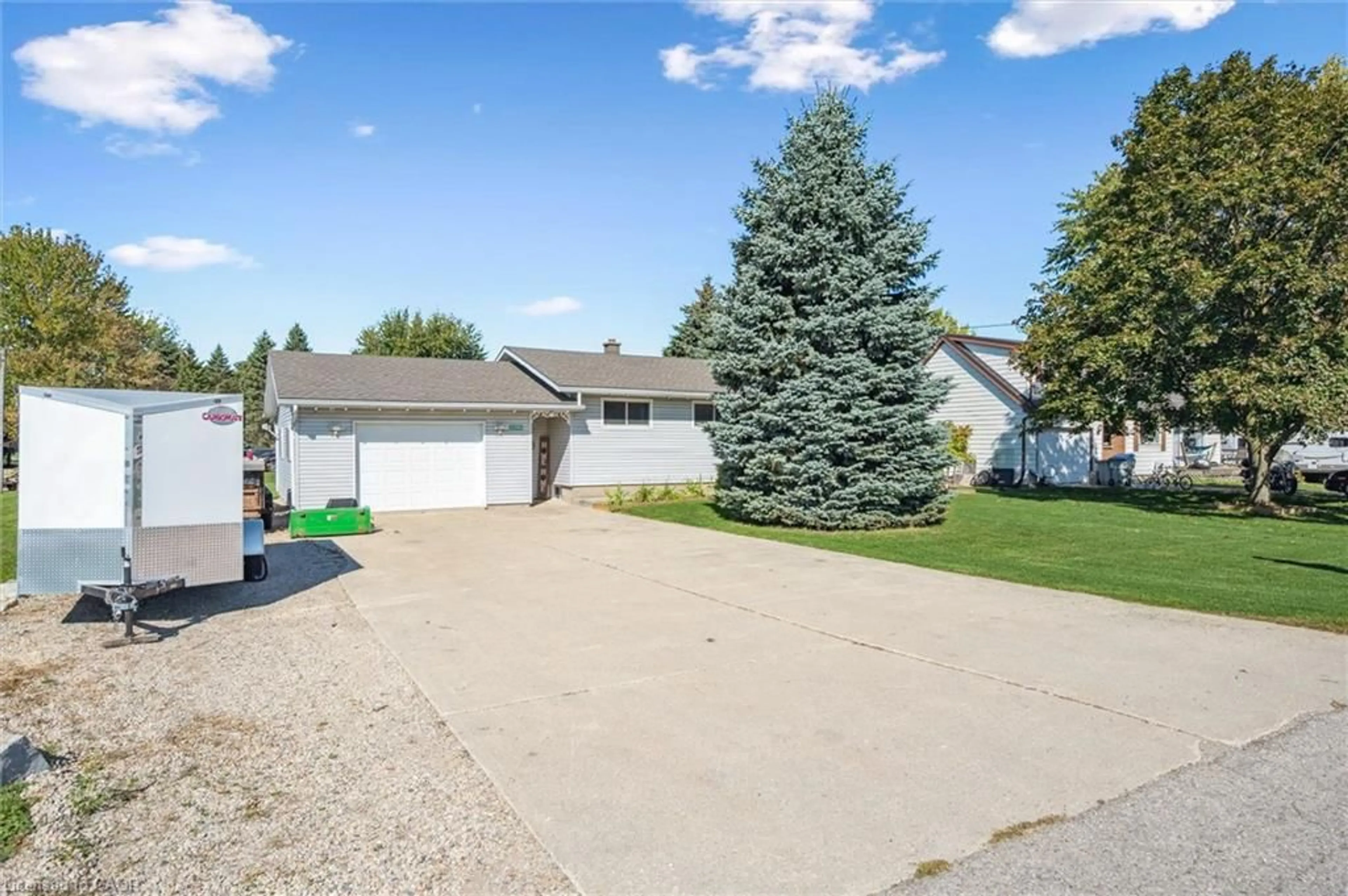 Unknown for 5590 126 Road, Brunner Ontario N0K 1C0