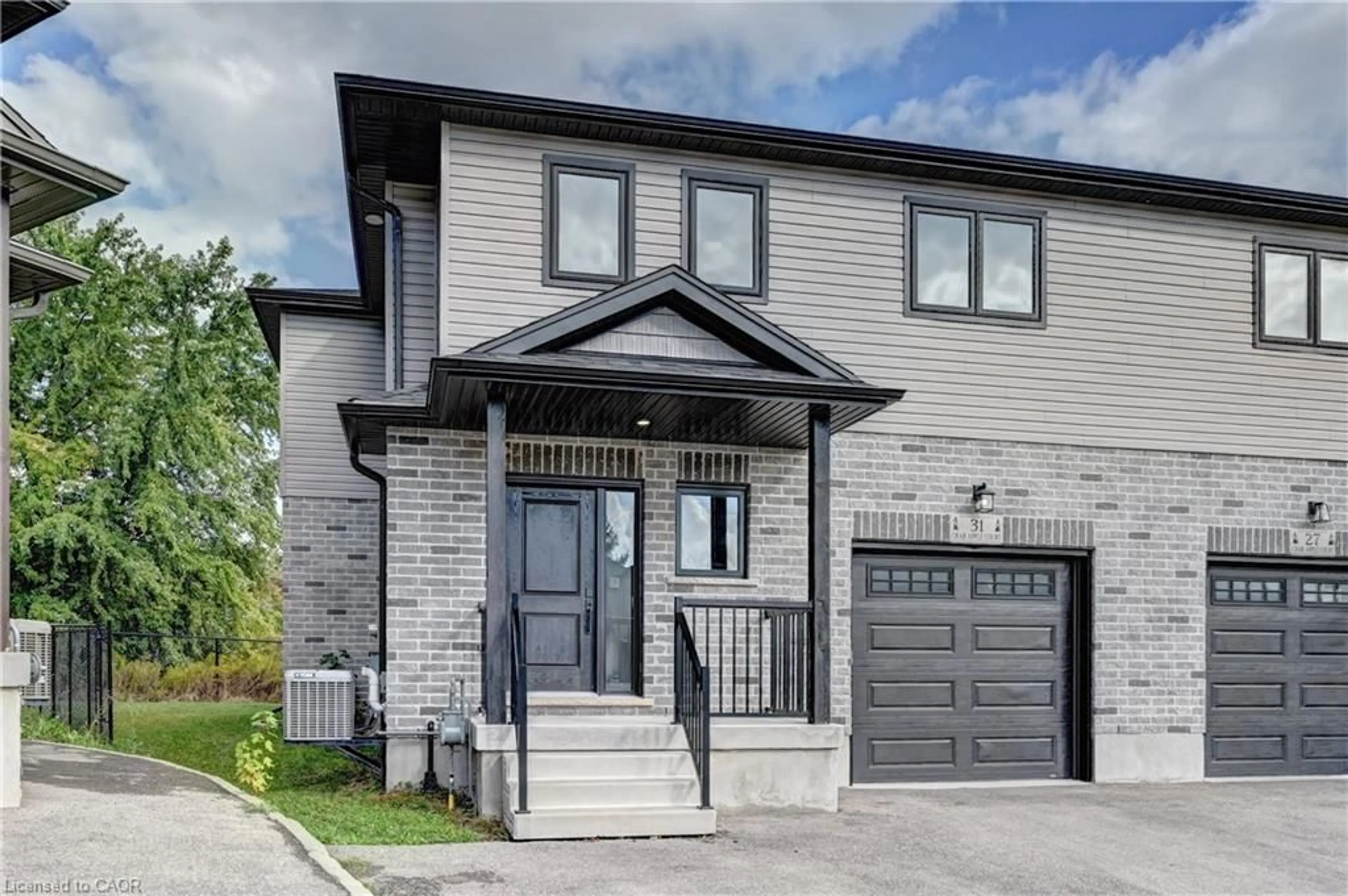 Home with brick exterior material, street for 31 Crab Apple Crt, Wellesley Ontario N0B 2T0