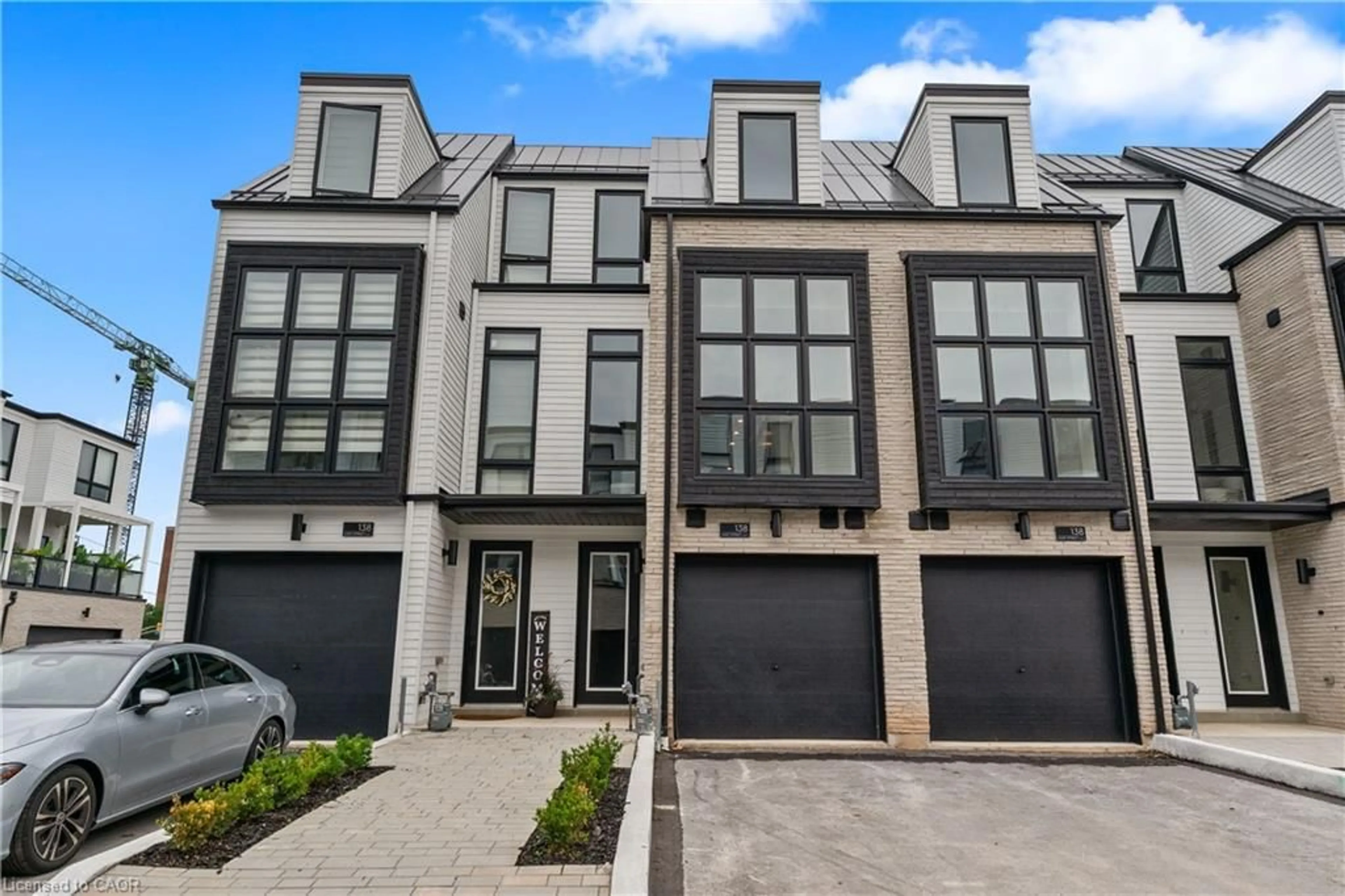 Unknown for 138 East St #2, Oakville Ontario L6L 0H9