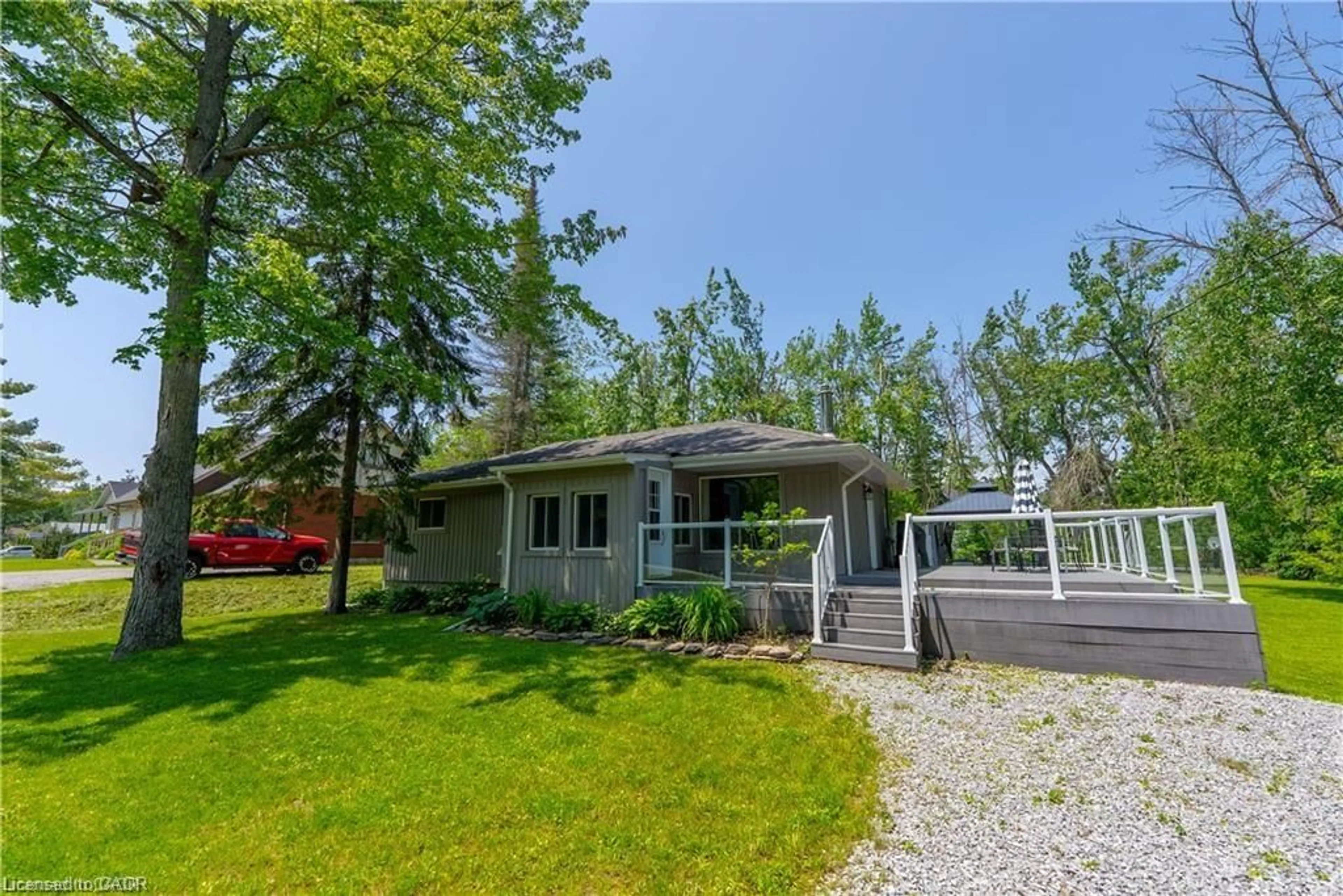 Unknown for 25 Bayview Estate Rd, Fenelon Falls Ontario K0M 1N0