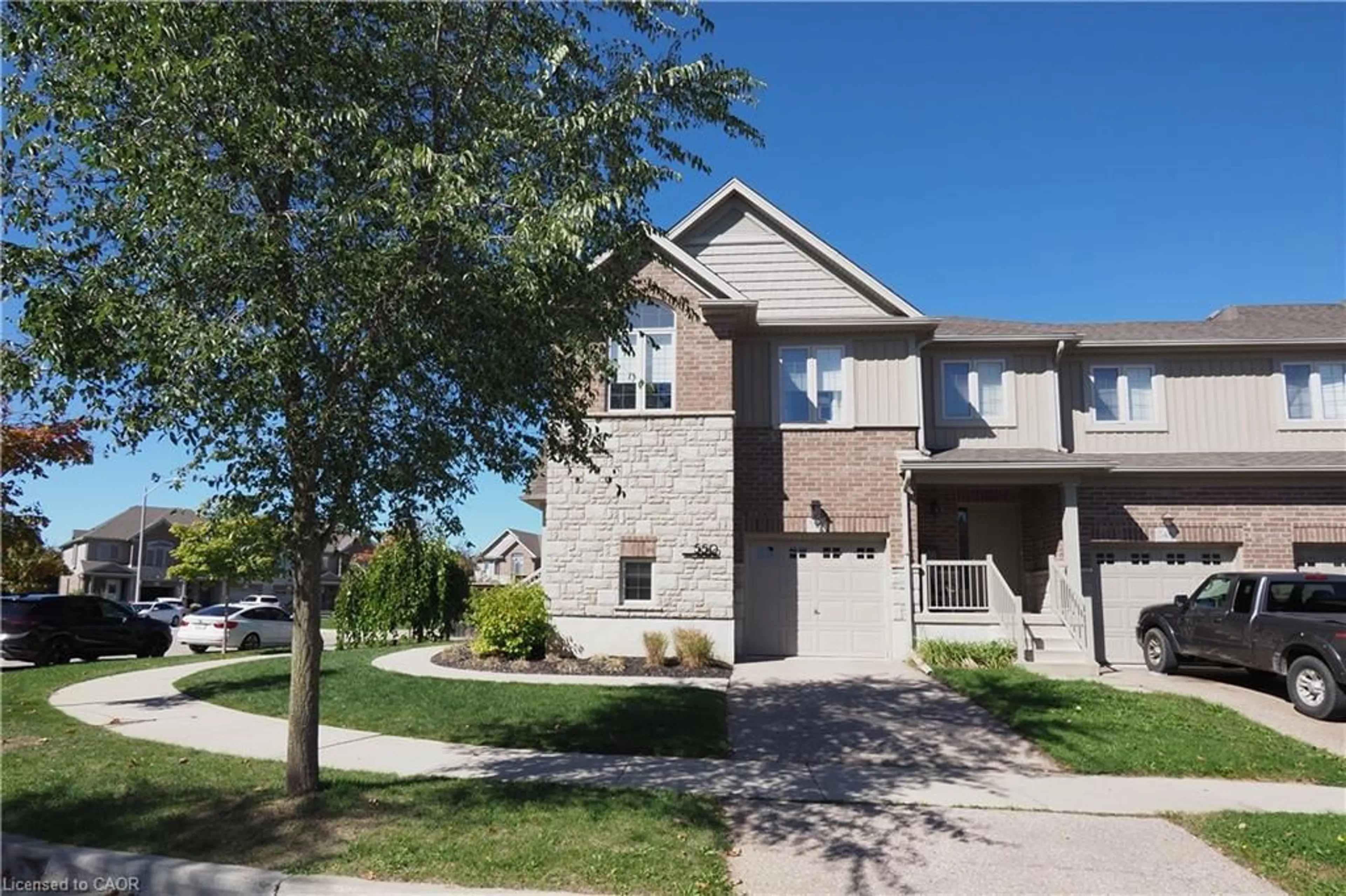 Home with brick exterior material, street for 550 Landgren Crt, Kitchener Ontario N2A 0G8
