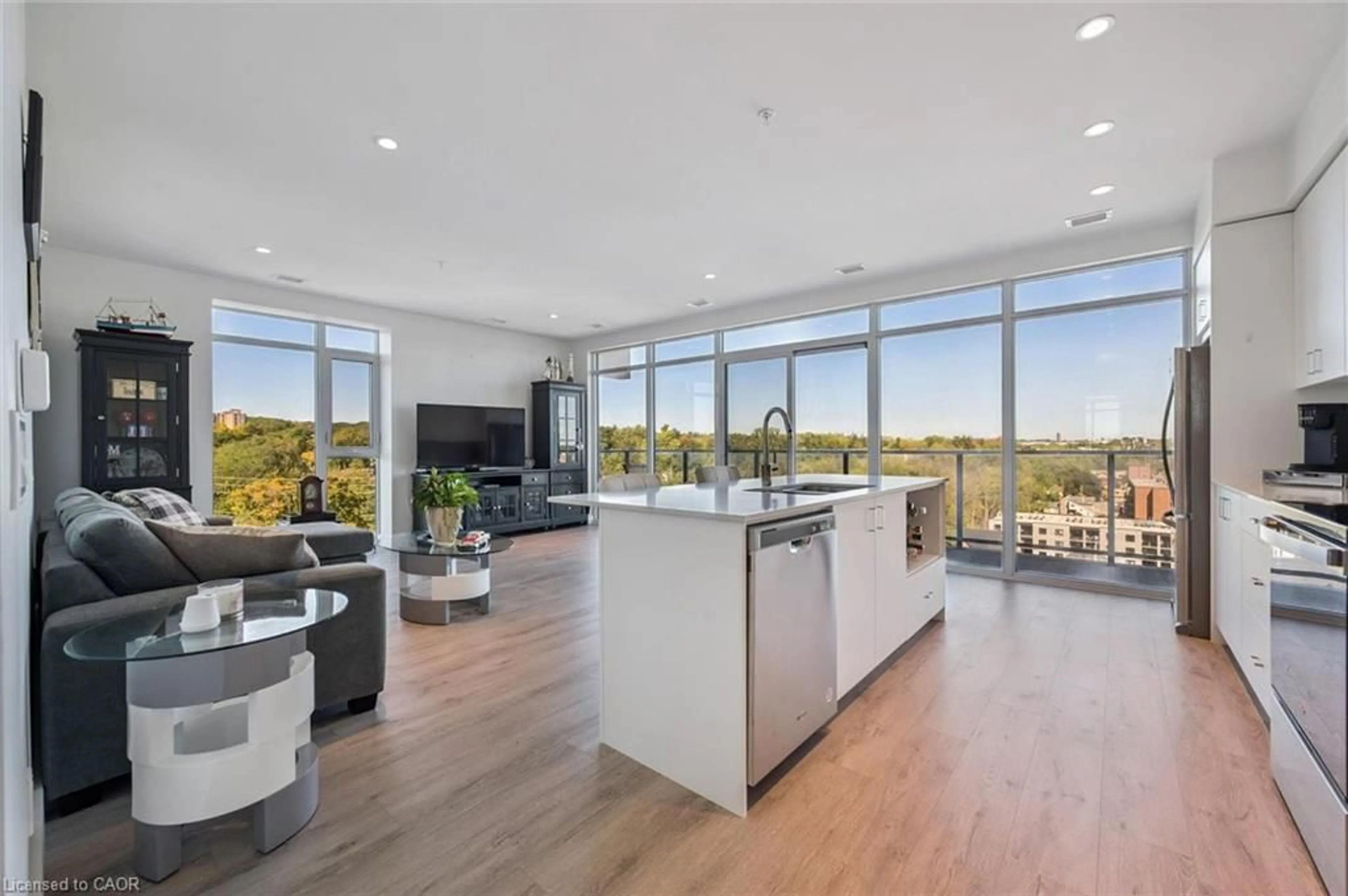 Open concept kitchen, unknown for 15 Glebe St #902, Cambridge Ontario N1S 2L8