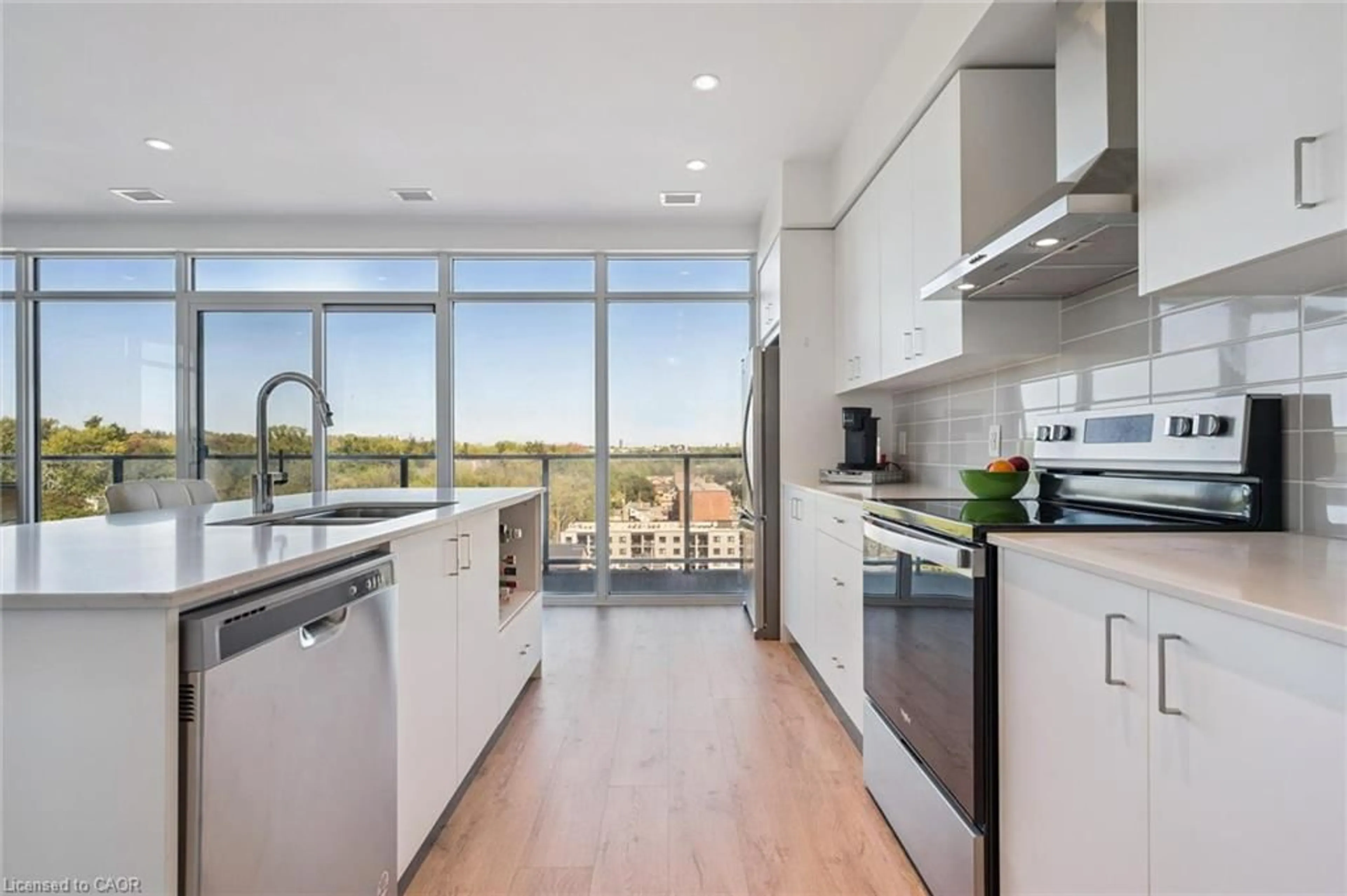 Open concept kitchen, unknown for 15 Glebe St #902, Cambridge Ontario N1S 2L8