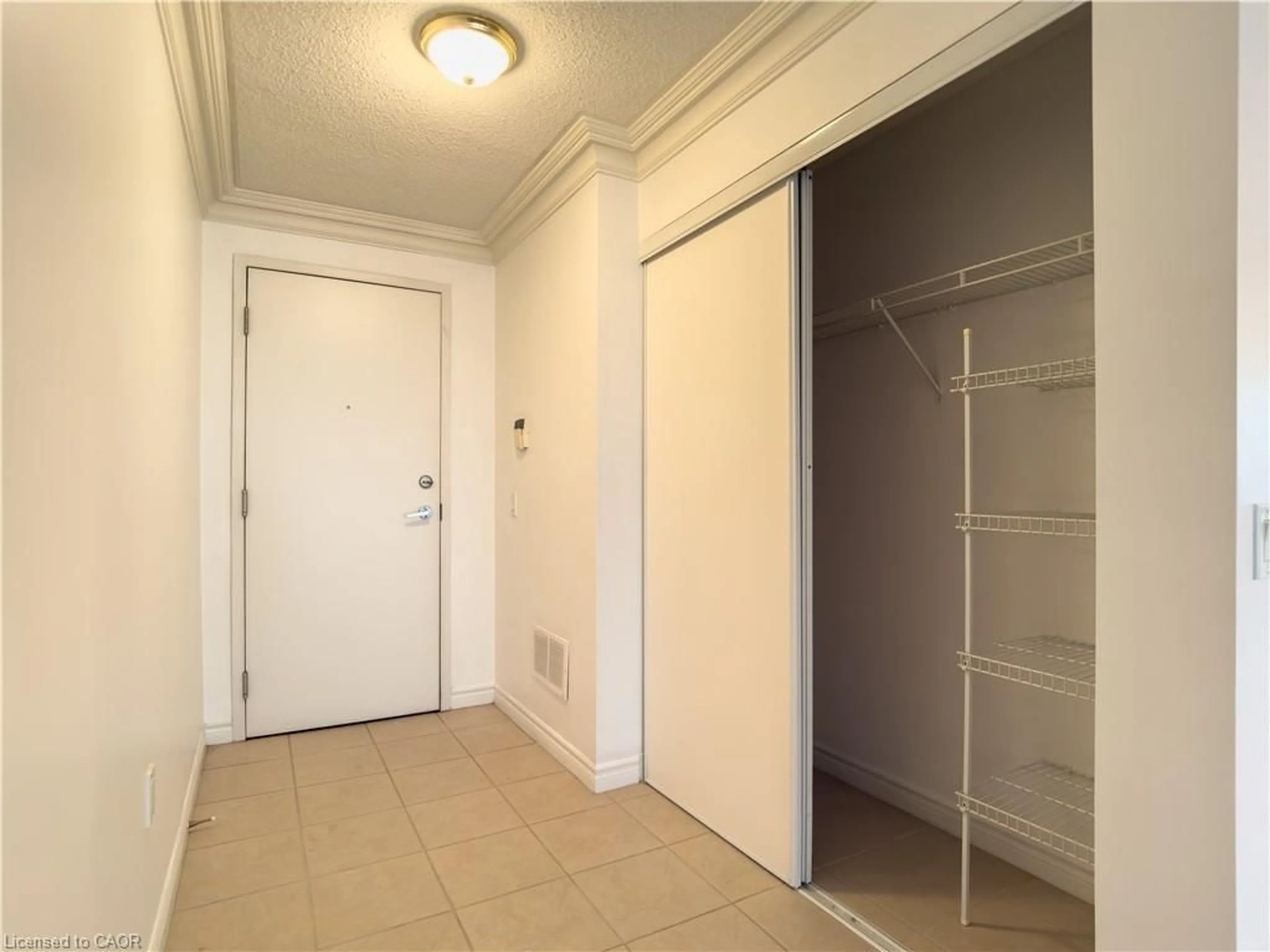 Unknown for 55 Strathaven Rd #1413, Mississauga Ontario L5R 4G9