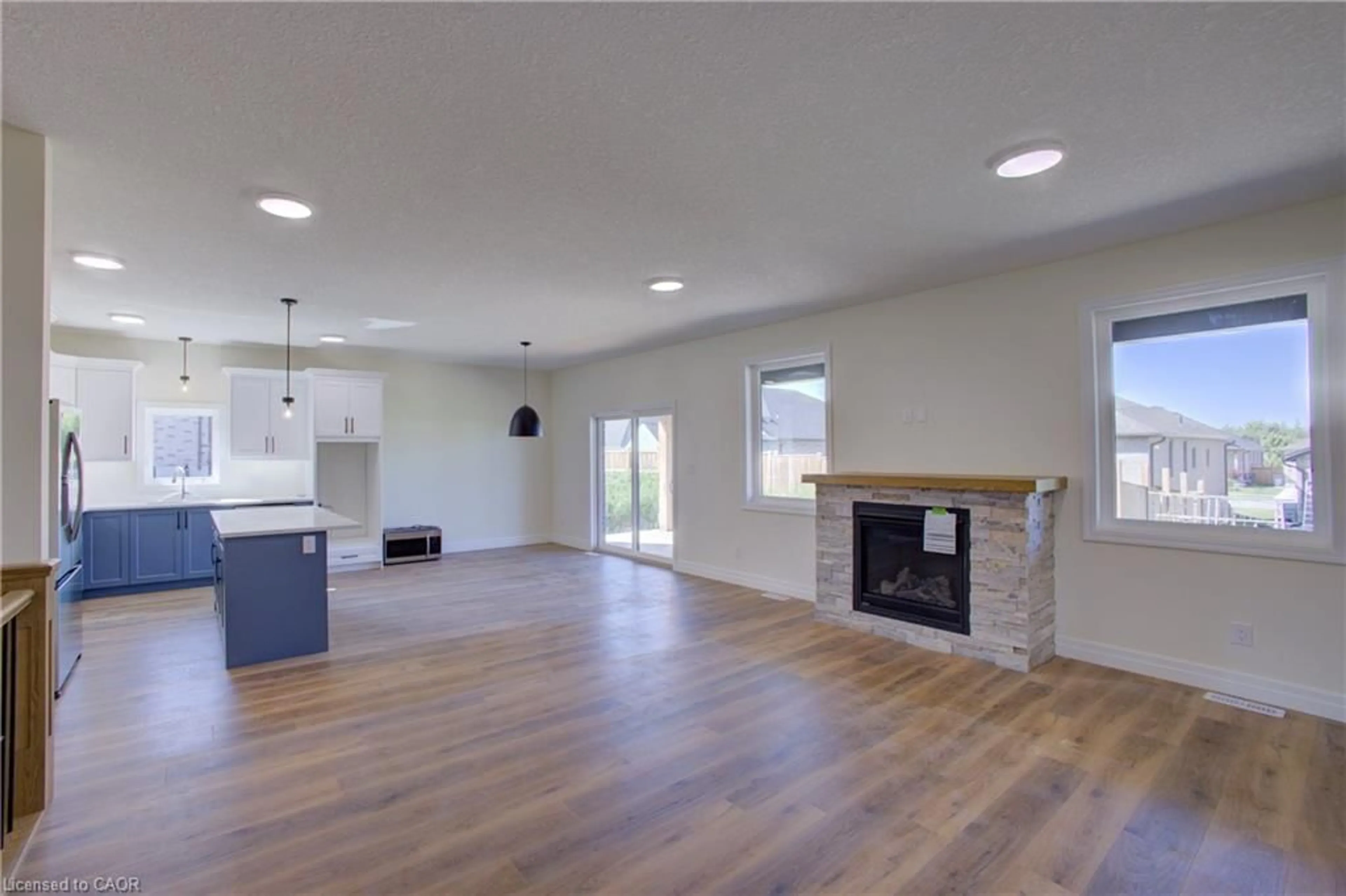 A pic of a room for 128 Pugh St, Milverton Ontario N0K 1M0