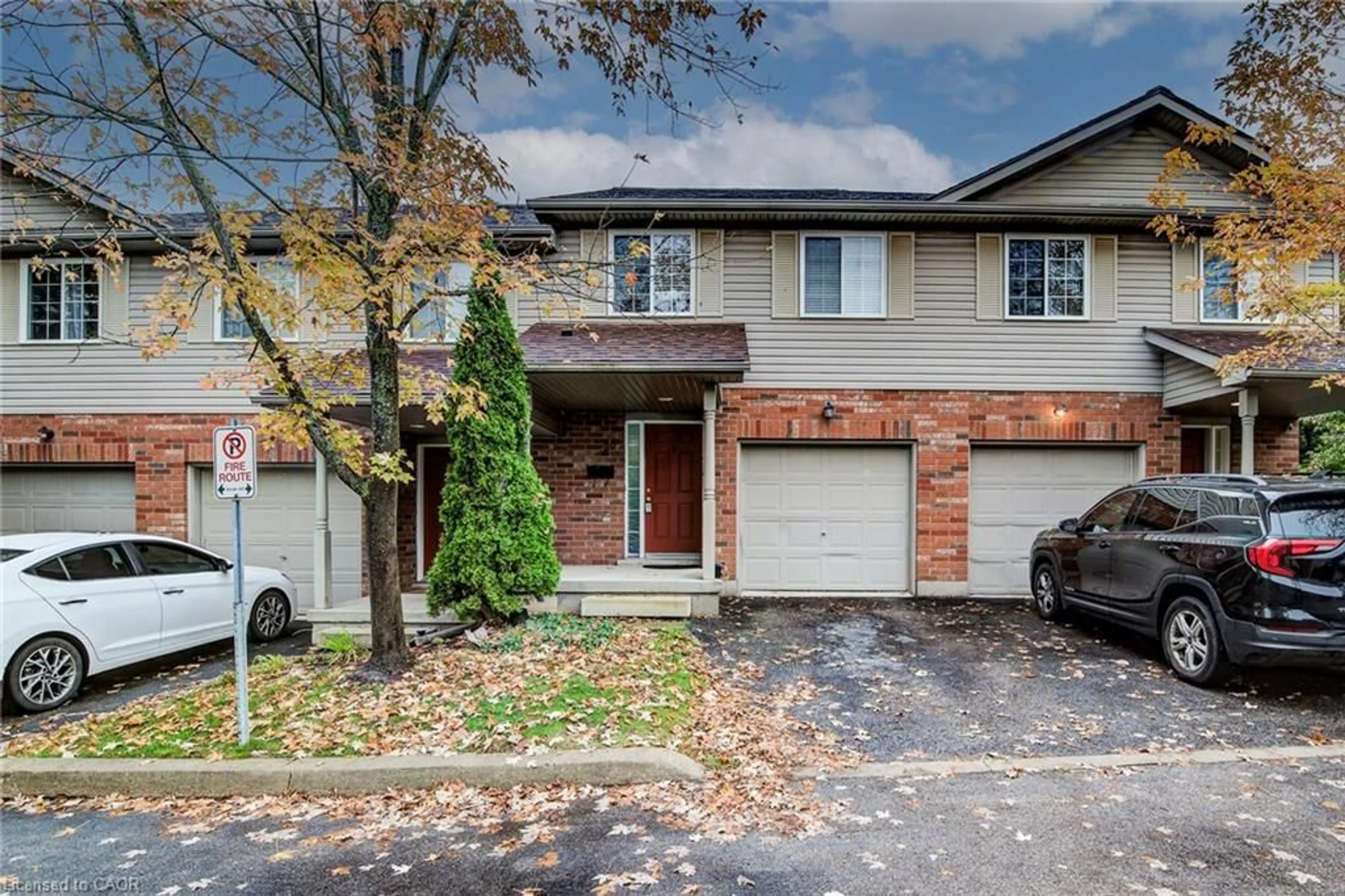 Home with brick exterior material, street for 120 Dudhope Ave #20, Cambridge Ontario N1R 4T7