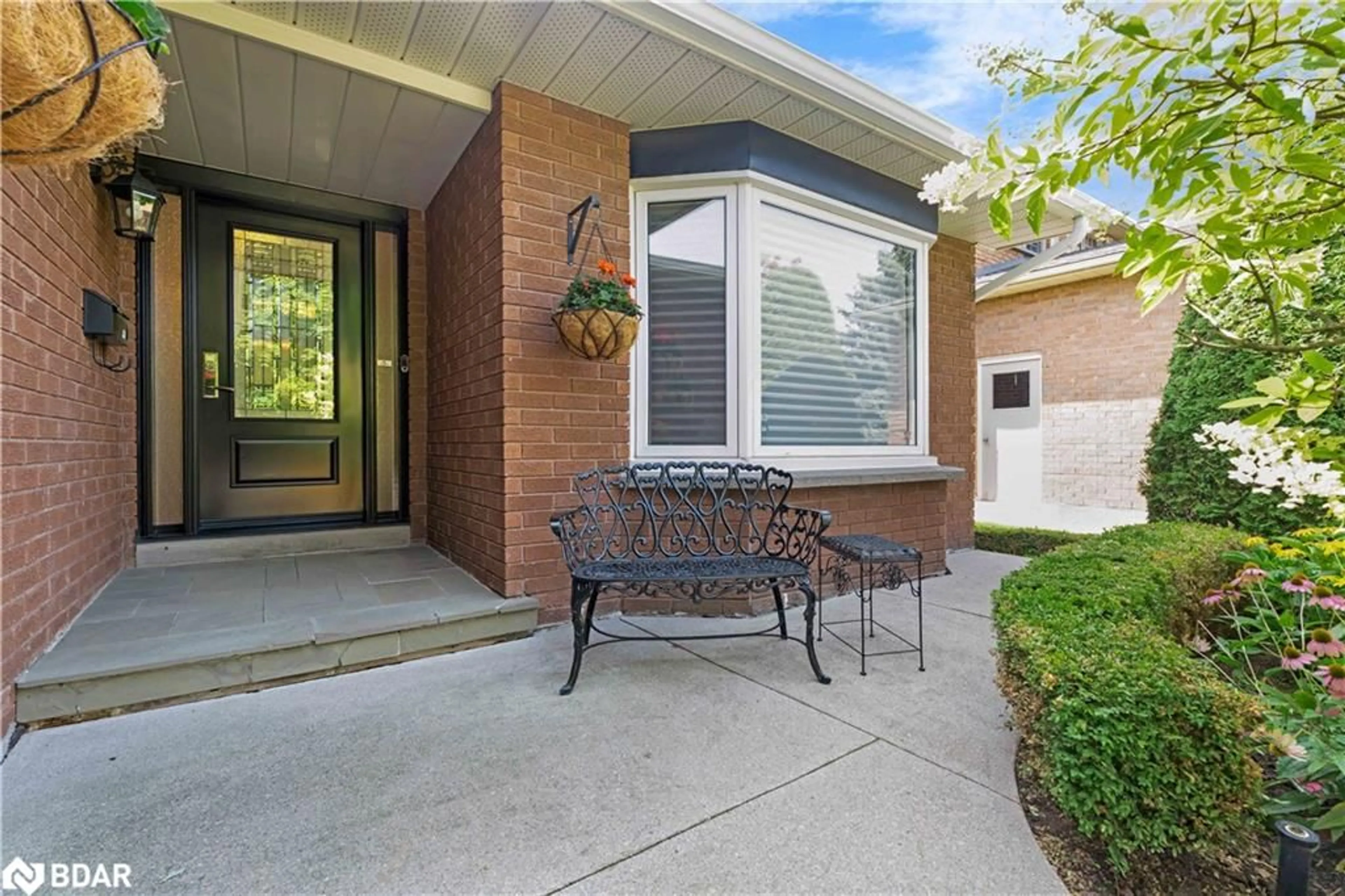 Unknown for 1202 Monks Pass, Oakville Ontario L6M 1M2