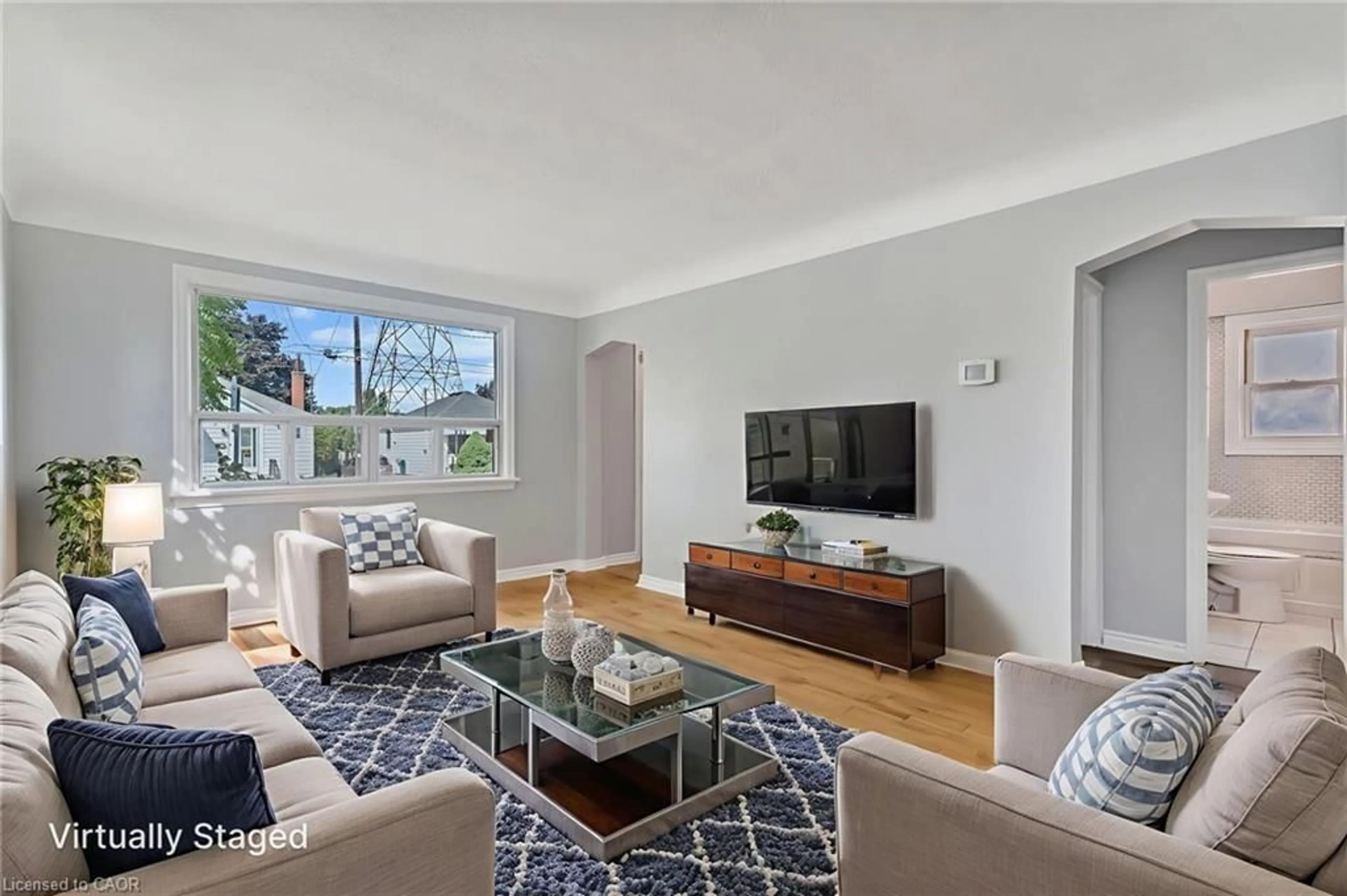 Living room with furniture, unknown for 161 Cochrane Rd, Hamilton Ontario L8K 3G3