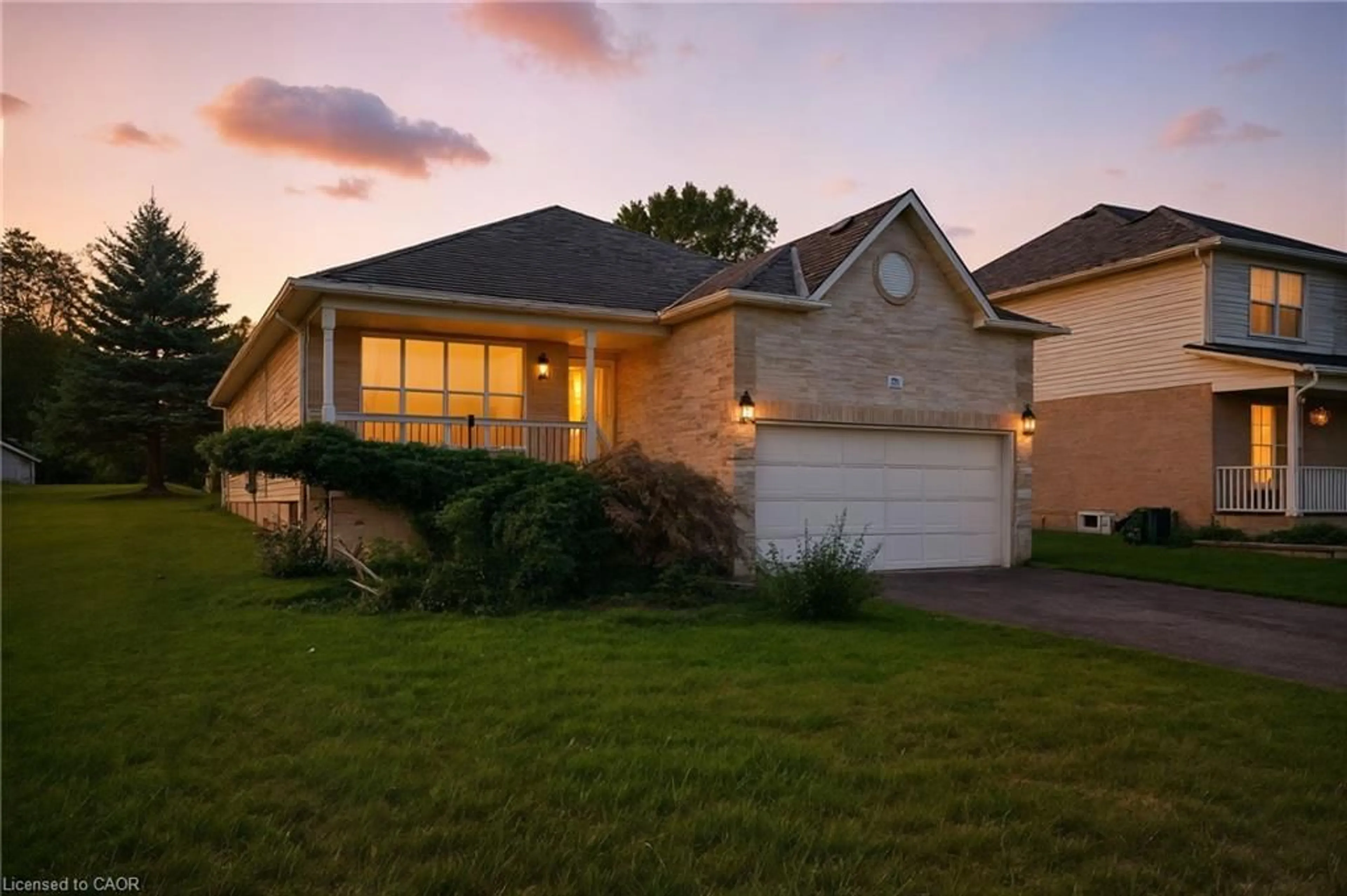 Home with brick exterior material, street for 16 Jones Crt, Ayr Ontario N0B 1E0