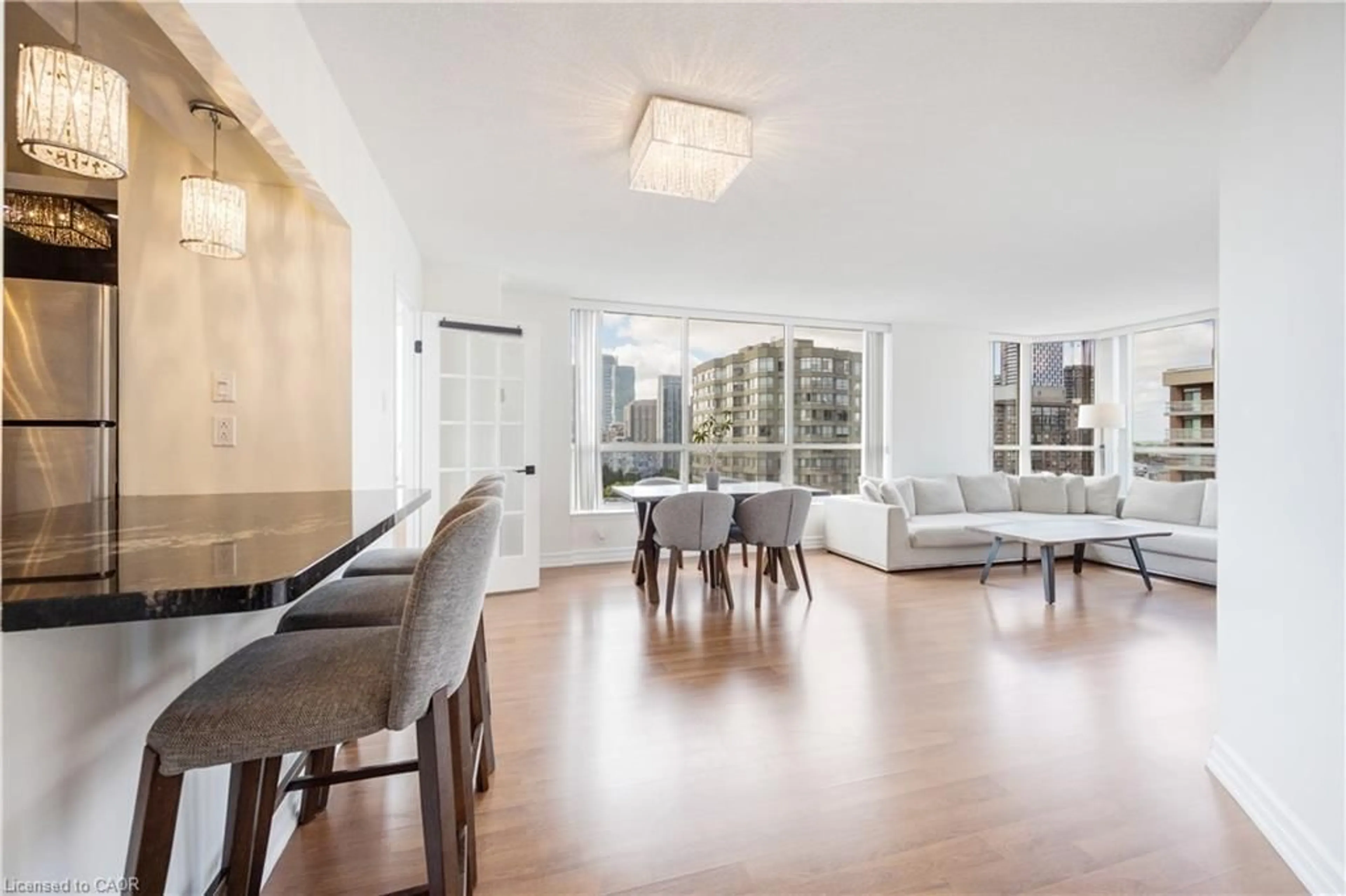 A pic of a room for 55 Elm Dr #2204, Mississauga Ontario L5B 3Z3
