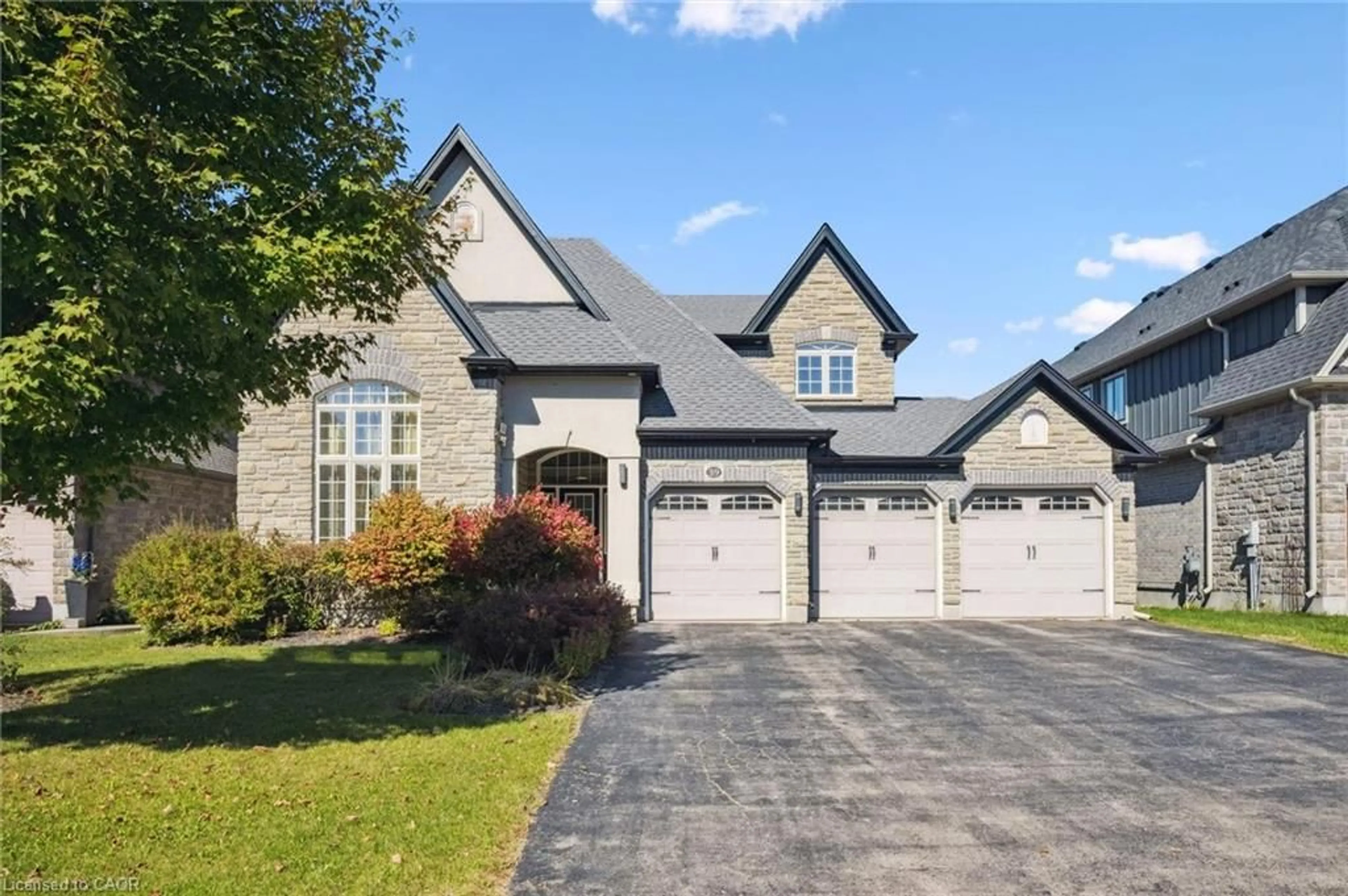 Home with brick exterior material, street for 39 Ferris Dr, Wellesley Ontario N0B 2T0