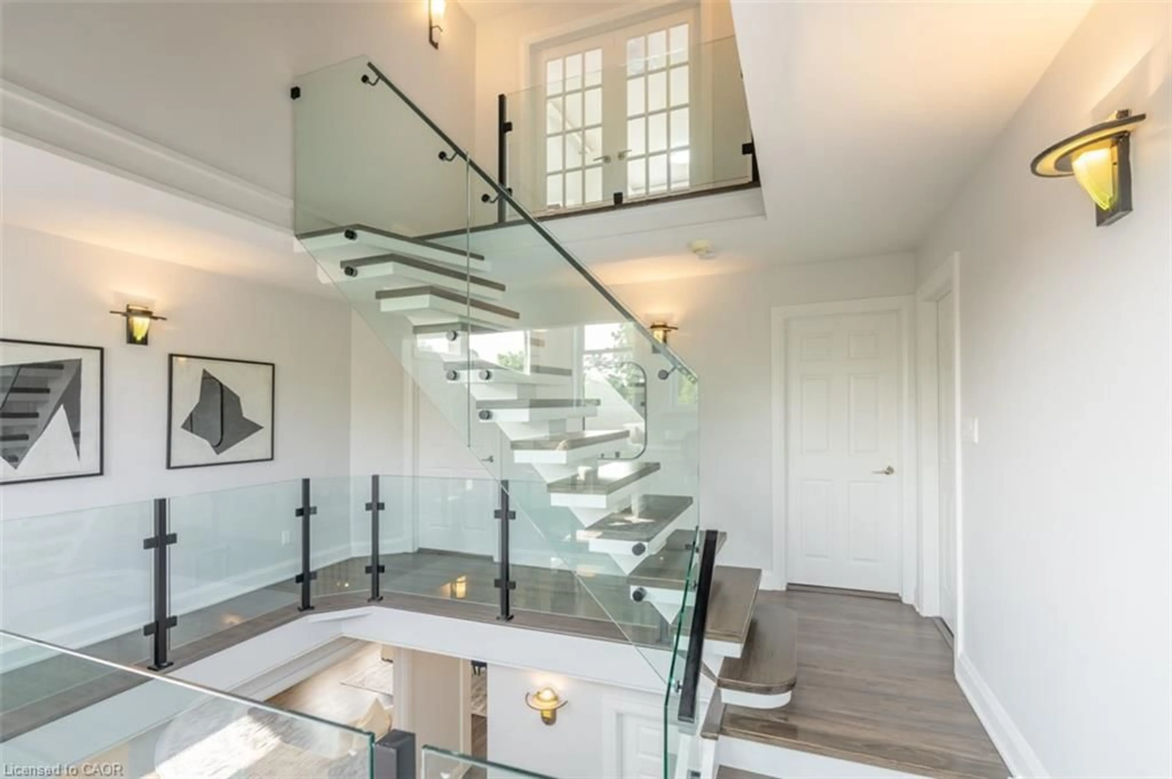 Stairs for 66 Cook St, Acton Ontario L7J 1Z4