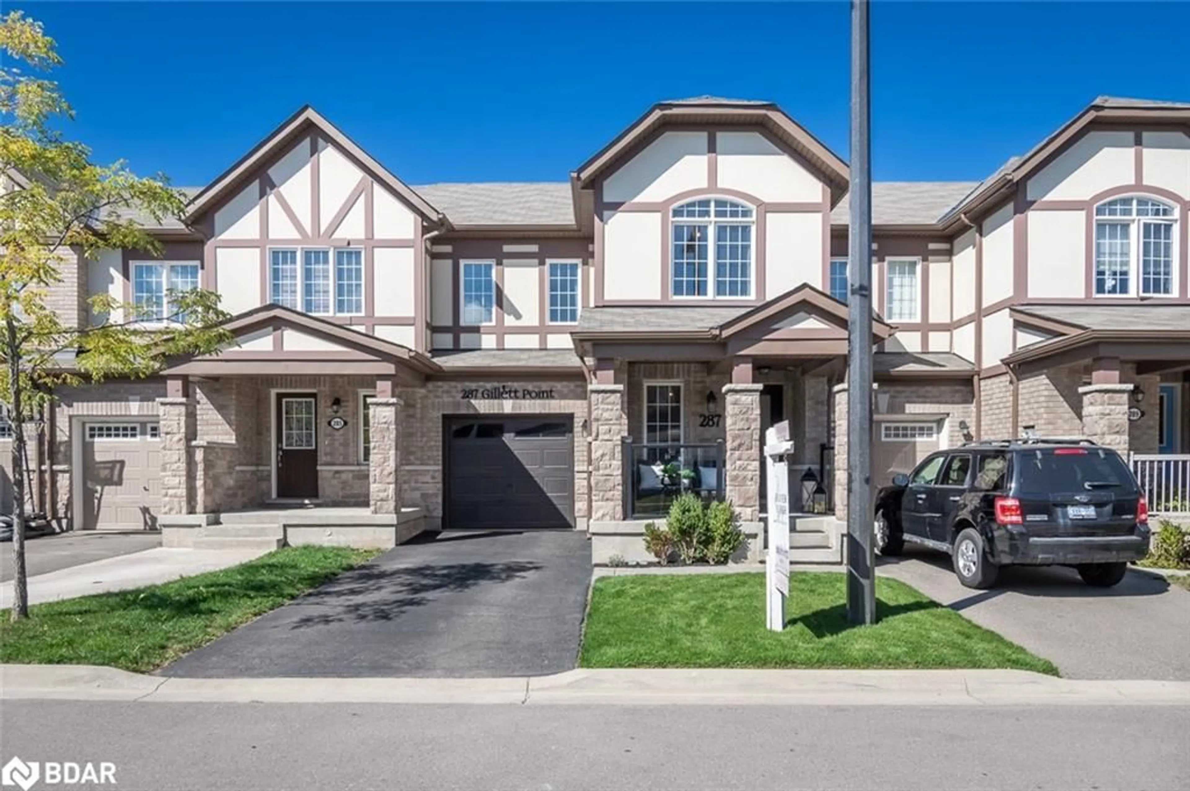Home with brick exterior material, street for 287 Gillett Pt, Milton Ontario L9T 7K6