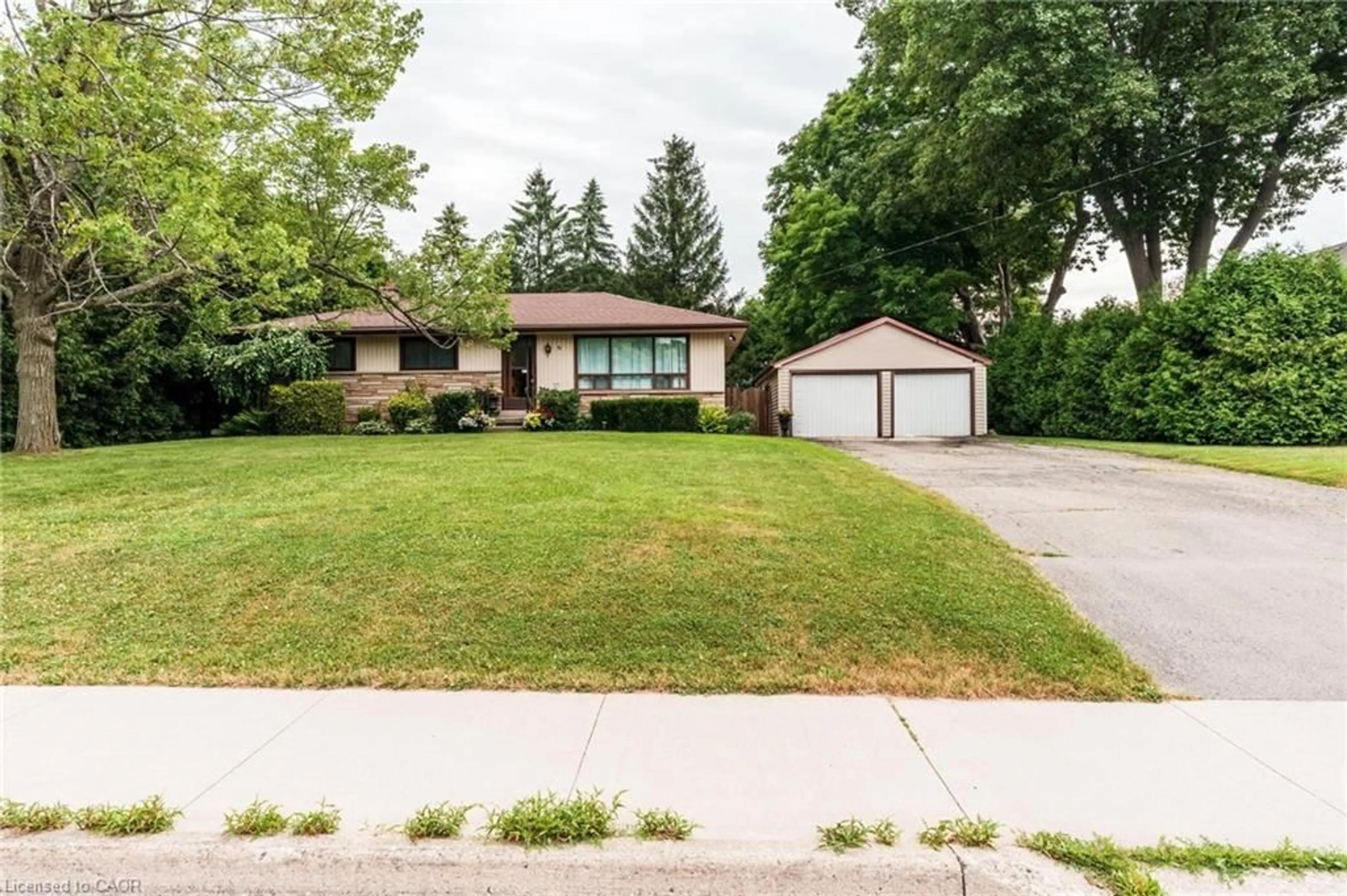 Home with brick exterior material, street for 46 First St, Waterdown Ontario L0R 2H0