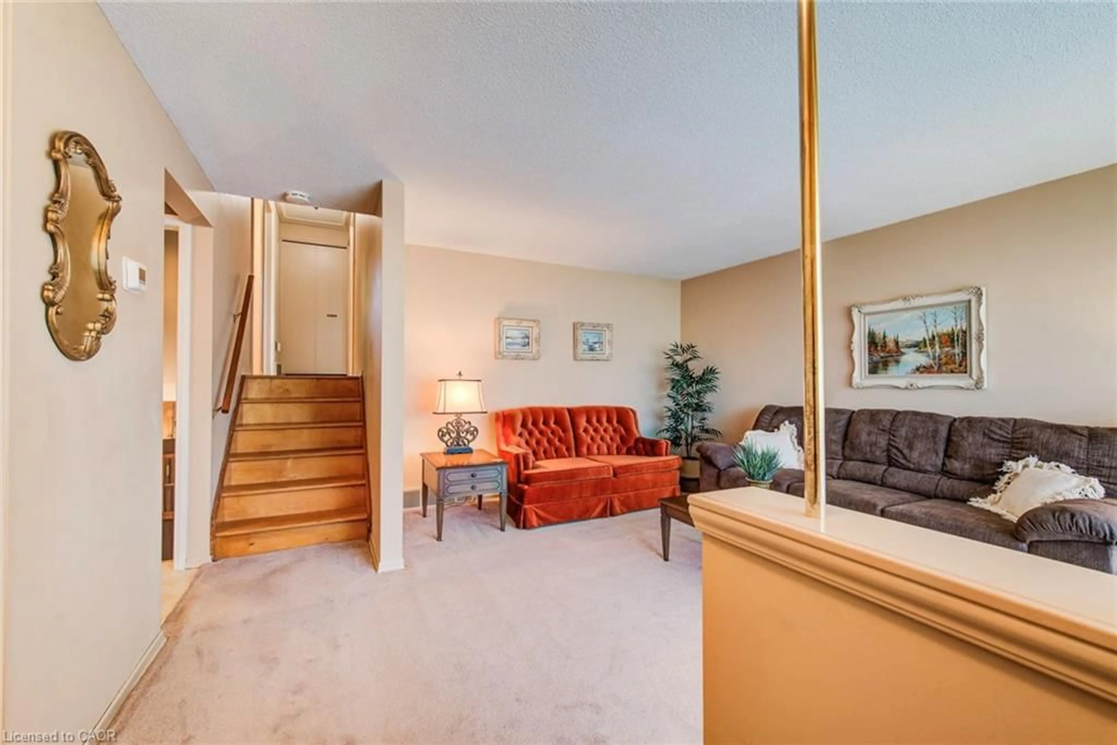 Living room with furniture, carpet floor for 53 Belwood Cres, Kitchener Ontario N2C 1Z4