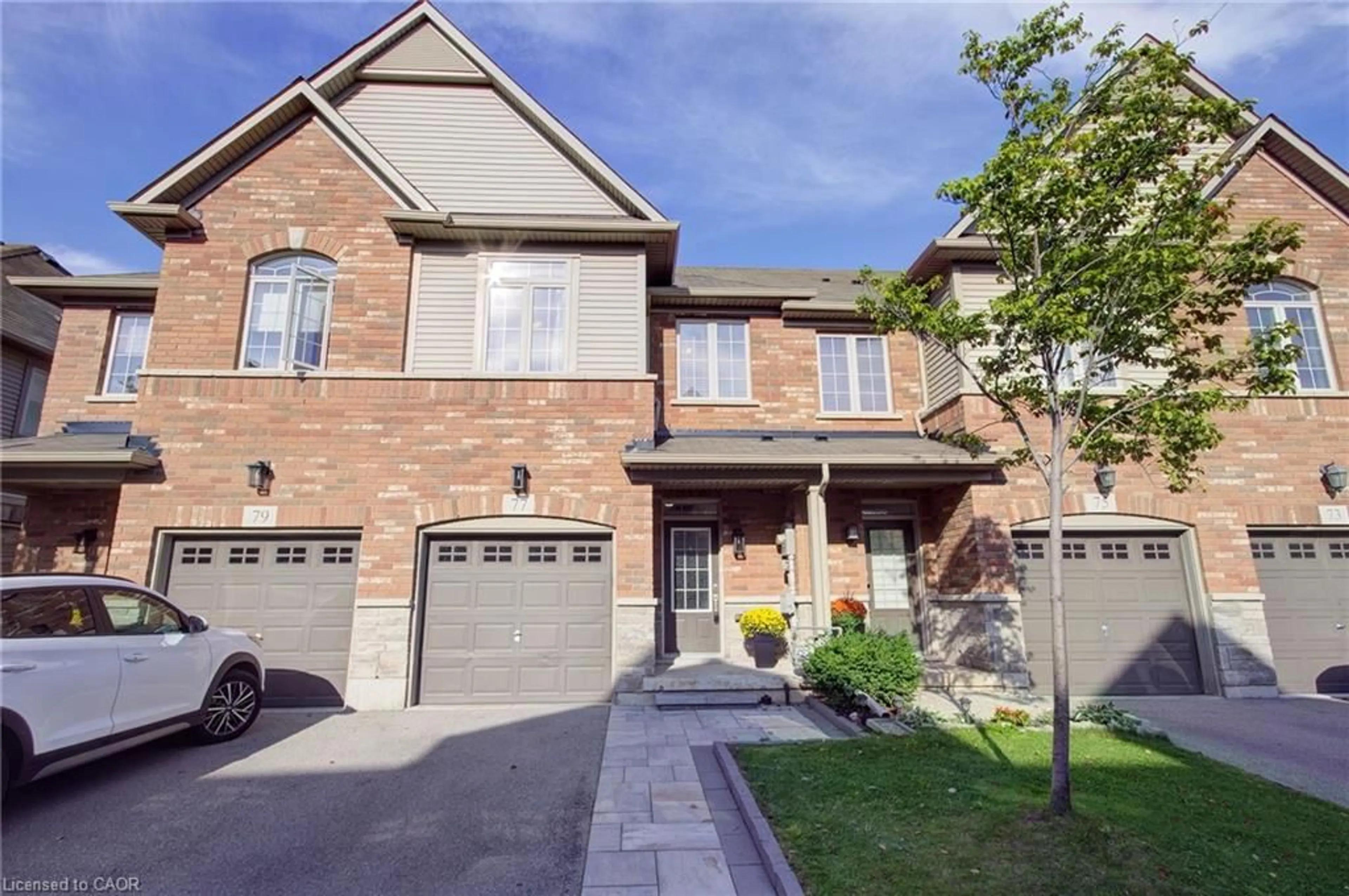 Home with brick exterior material, street for 515 Winston Rd #77, Grimsby Ontario L3M 0C8