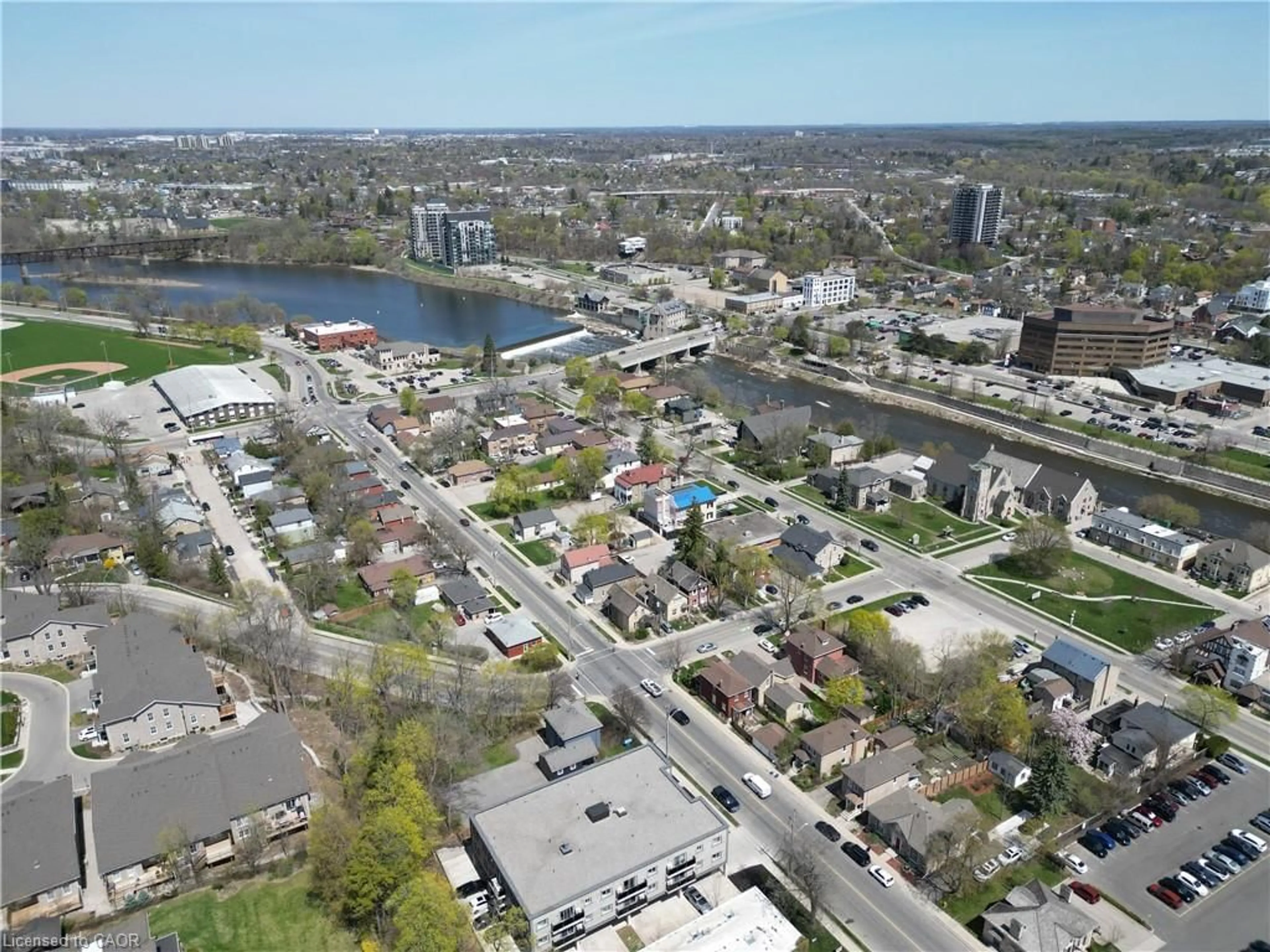 A pic from outside/outdoor area/front of a property/back of a property/a pic from drone, street for 57 George St, Cambridge Ontario N1S 2K9