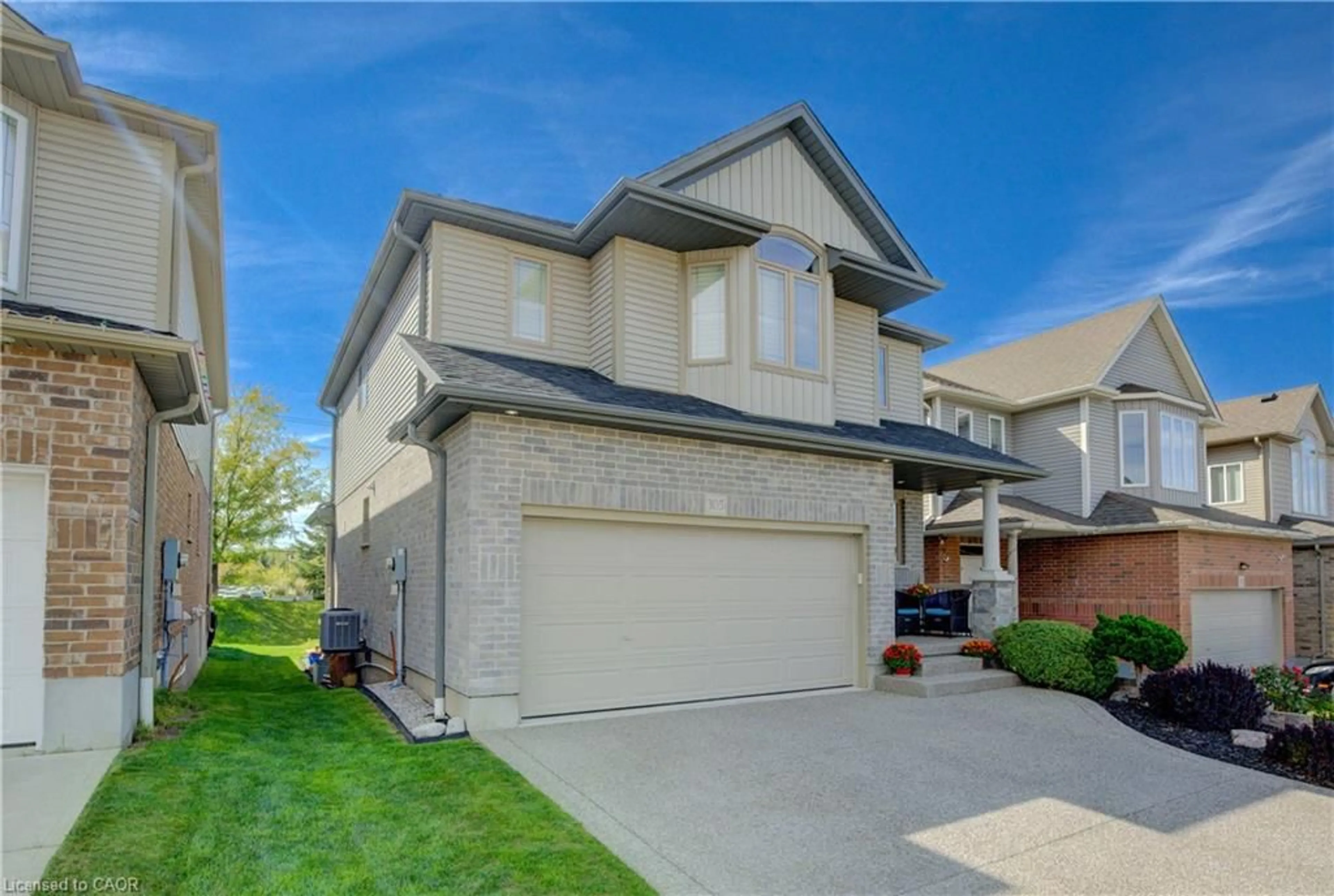 Unknown for 305 Thornhill Pl, Waterloo Ontario N2T 0A9