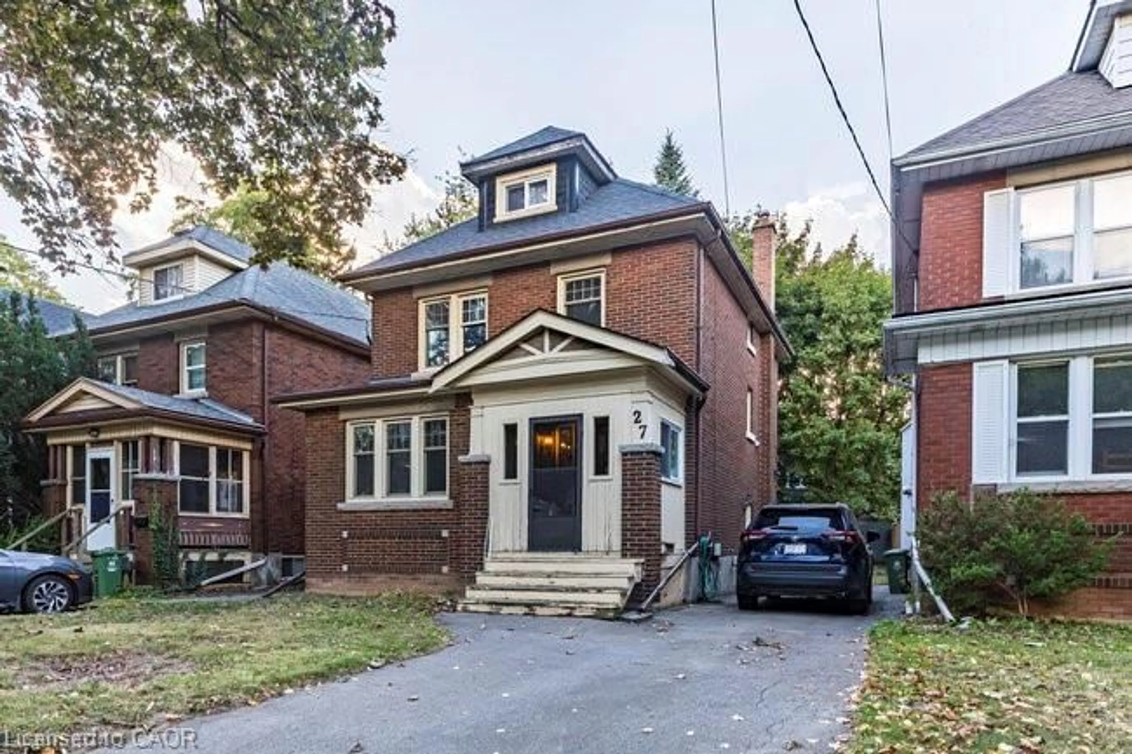 Home with brick exterior material, street for 27 Dromore Cres, Hamilton Ontario L8S 4A8