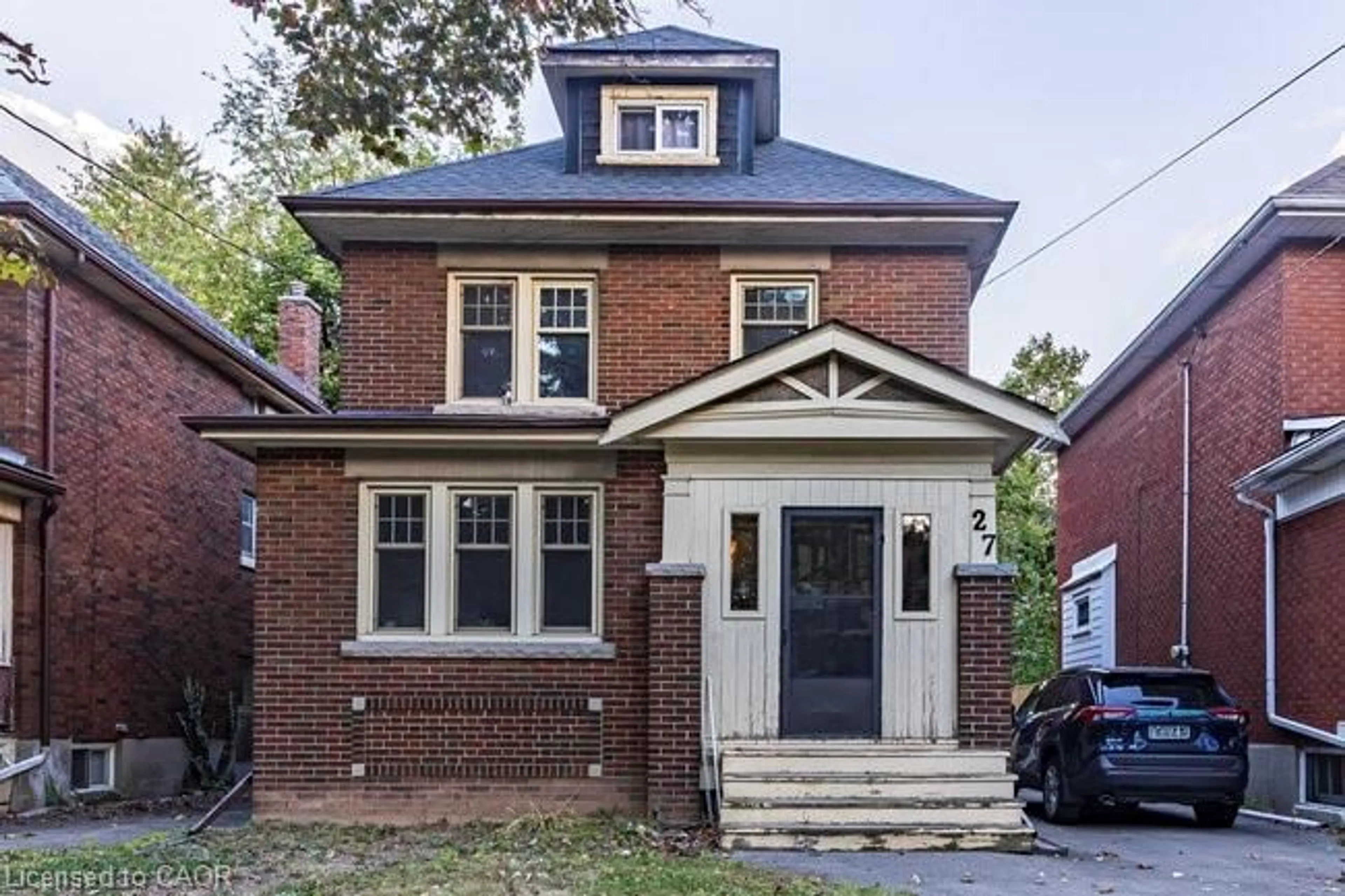 Home with brick exterior material, street for 27 Dromore Cres, Hamilton Ontario L8S 4A8