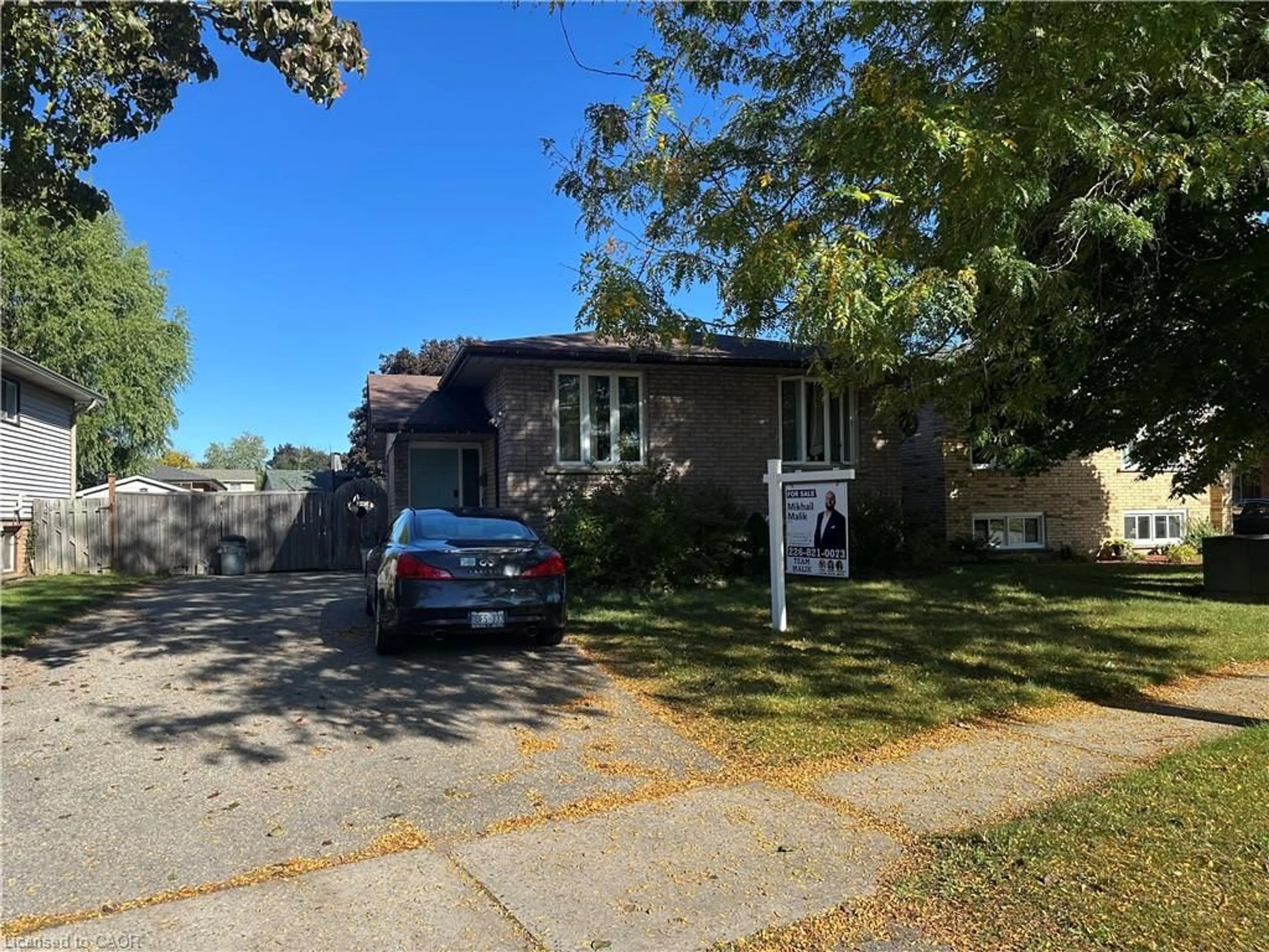 Unknown for 9 Beaver Cres, Brantford Ontario N3P 1T3